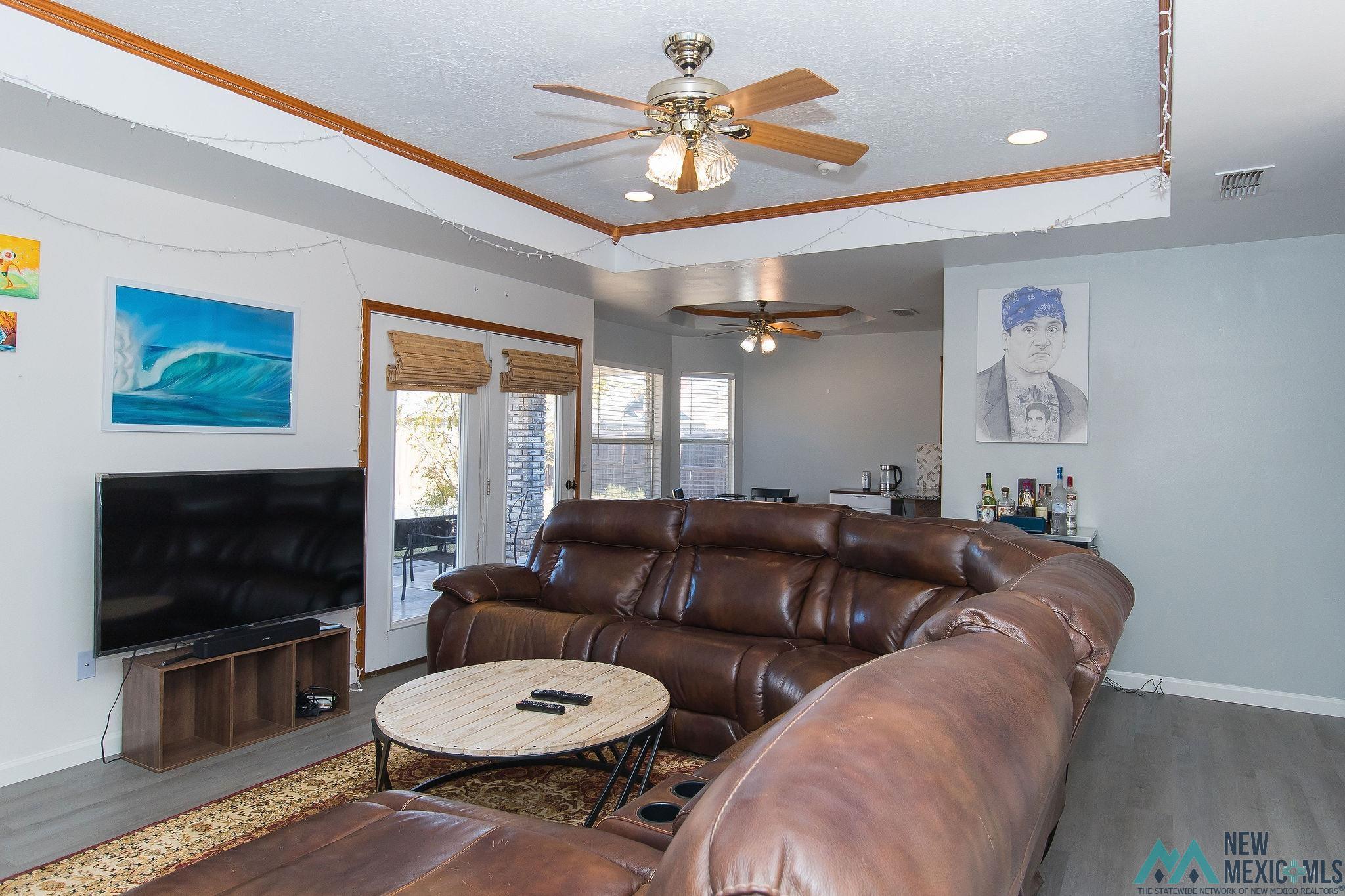 Clovis, New Mexico 88101, United States, 3 Bedrooms Bedrooms, ,2 BathroomsBathrooms,Residential,Pending,31755