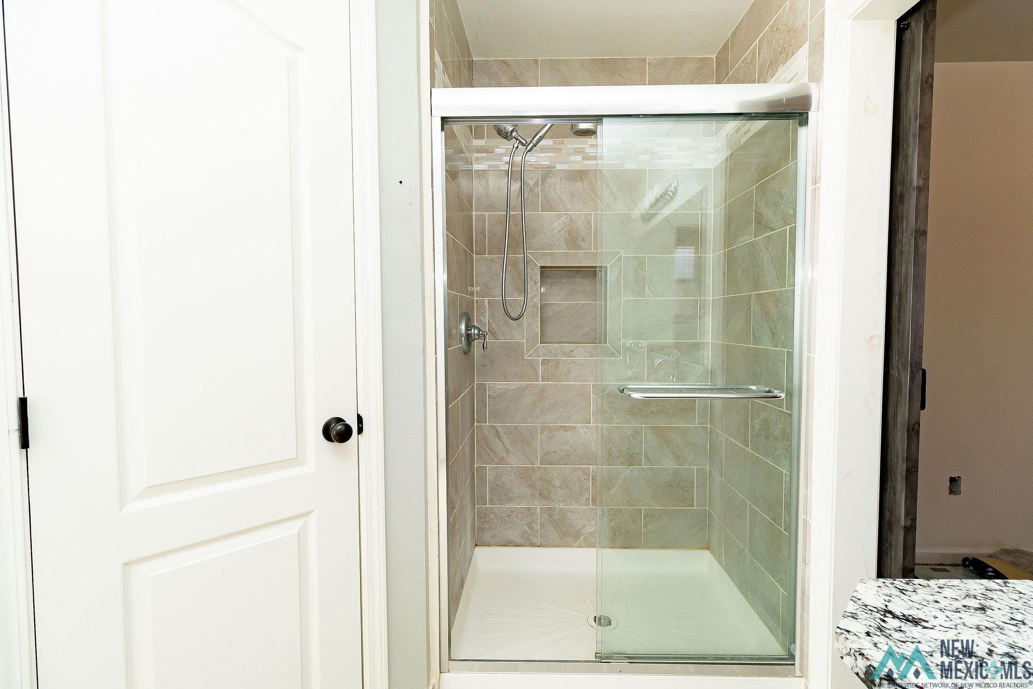 Clovis, New Mexico 88101, United States, 3 Bedrooms Bedrooms, ,2 BathroomsBathrooms,Residential,Pending,31755