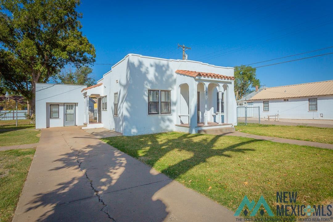 608 S Fourth Street, Artesia, New Mexico image 1