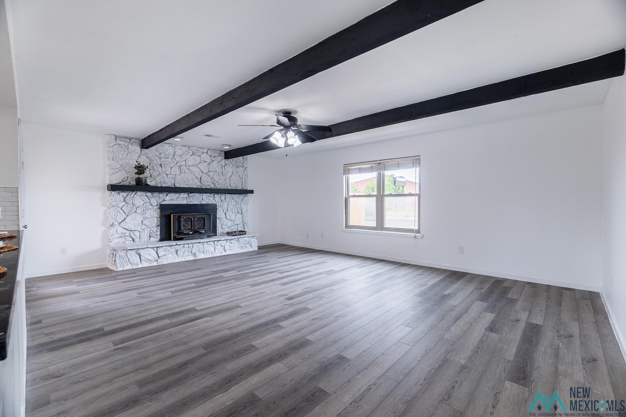2140 Castle Court, Clovis, Texas image 3