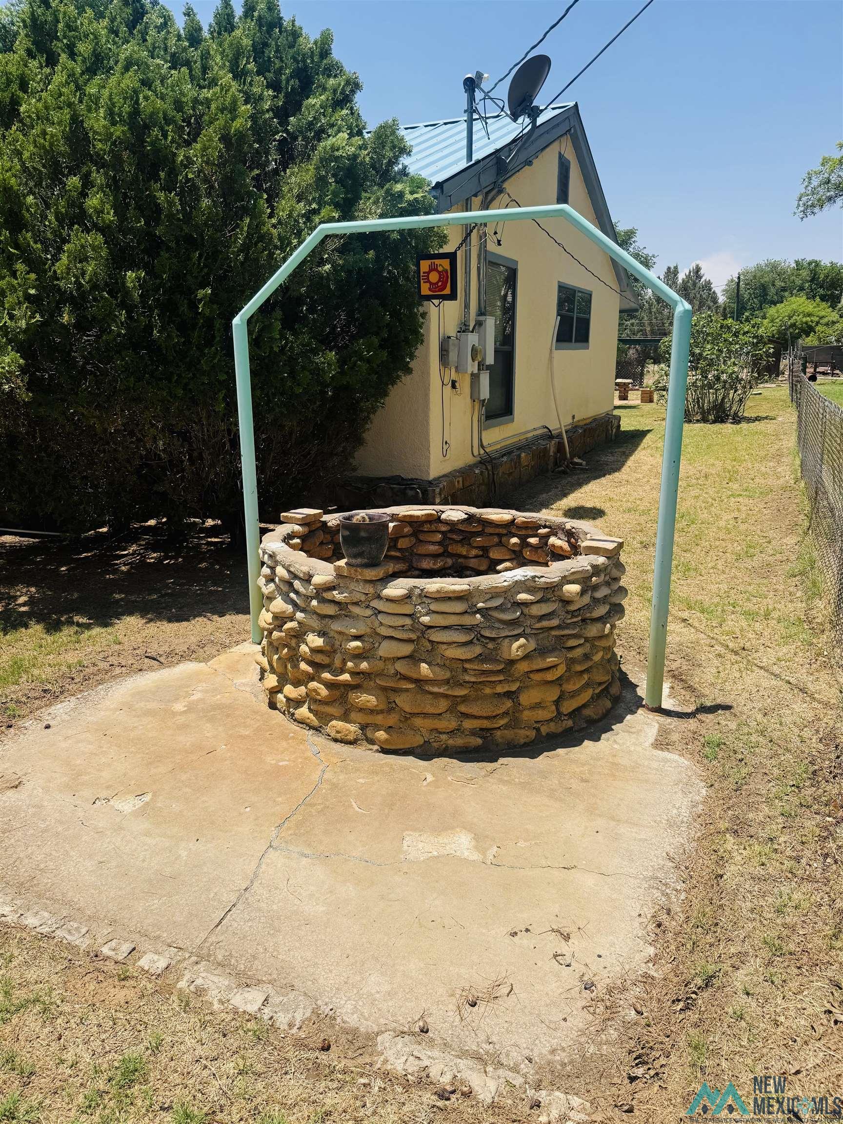 Carlsbad, New Mexico 88220, United States, 3 Bedrooms Bedrooms, ,2 BathroomsBathrooms,Residential,Pending,177524