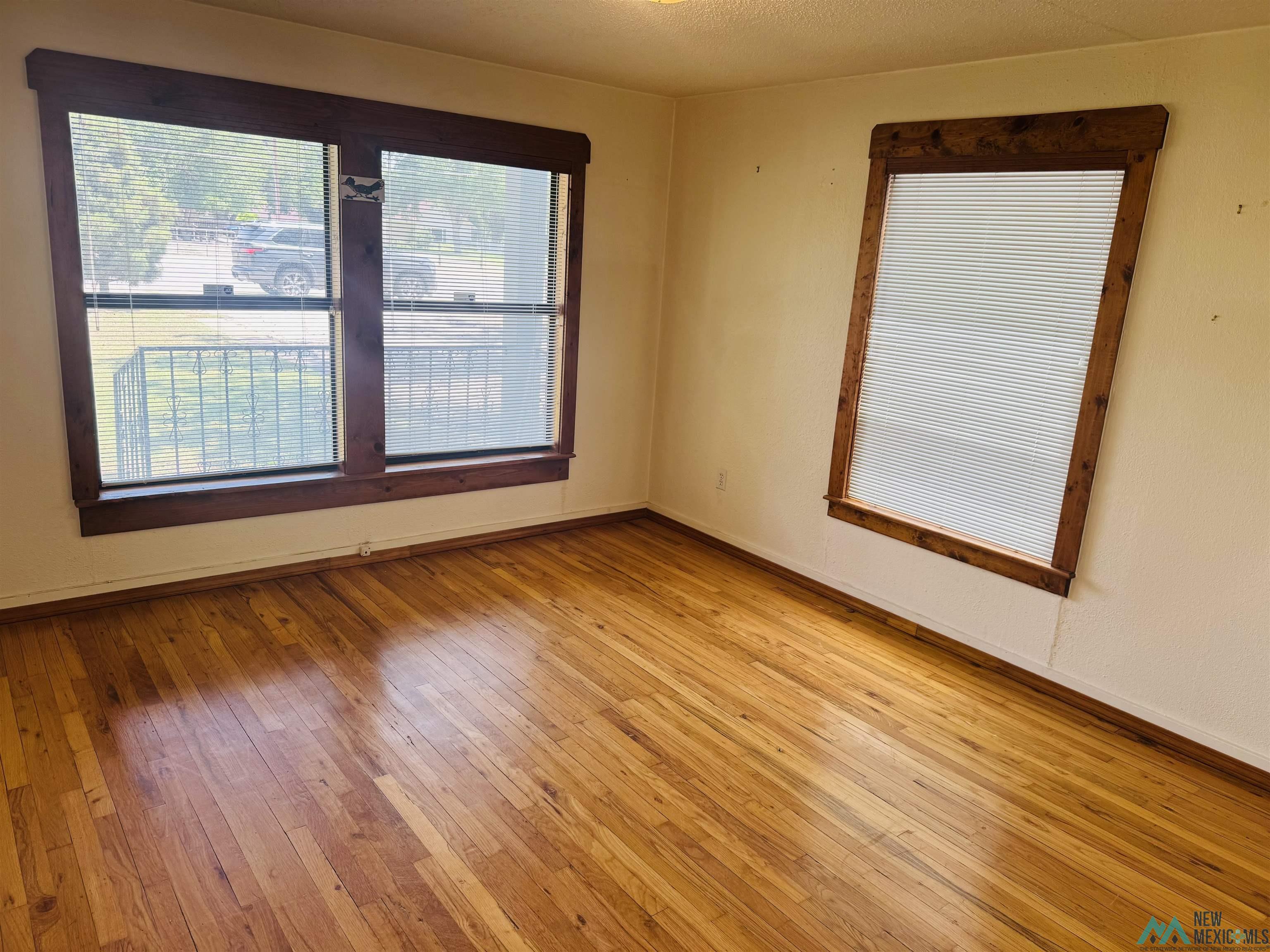 Carlsbad, New Mexico 88220, United States, 3 Bedrooms Bedrooms, ,2 BathroomsBathrooms,Residential,Pending,177524