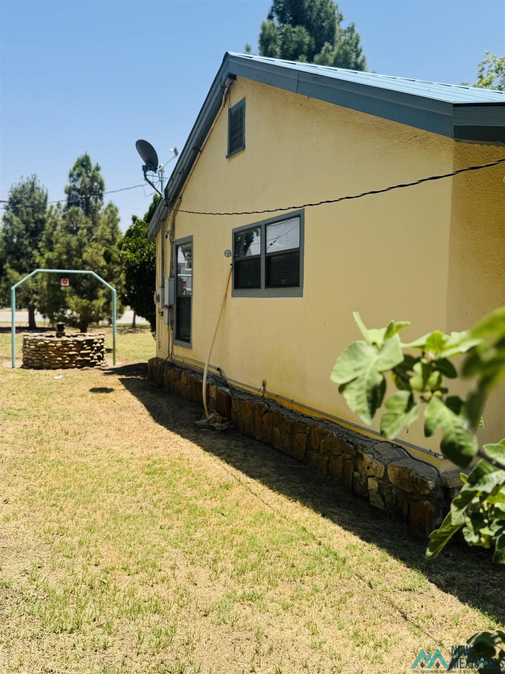 Carlsbad, New Mexico 88220, United States, 3 Bedrooms Bedrooms, ,2 BathroomsBathrooms,Residential,Pending,177524