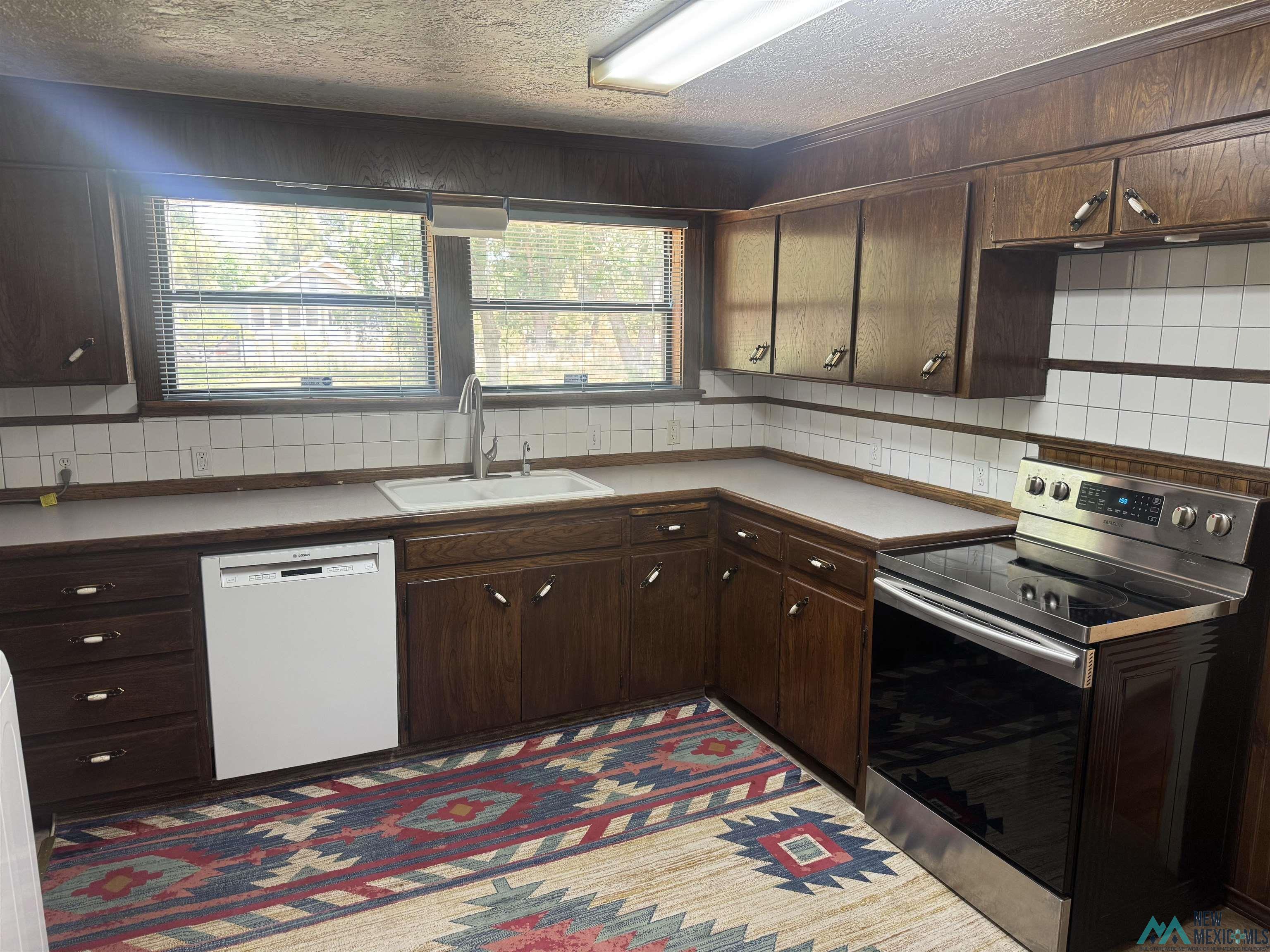 Carlsbad, New Mexico 88220, United States, 3 Bedrooms Bedrooms, ,2 BathroomsBathrooms,Residential,Pending,177524