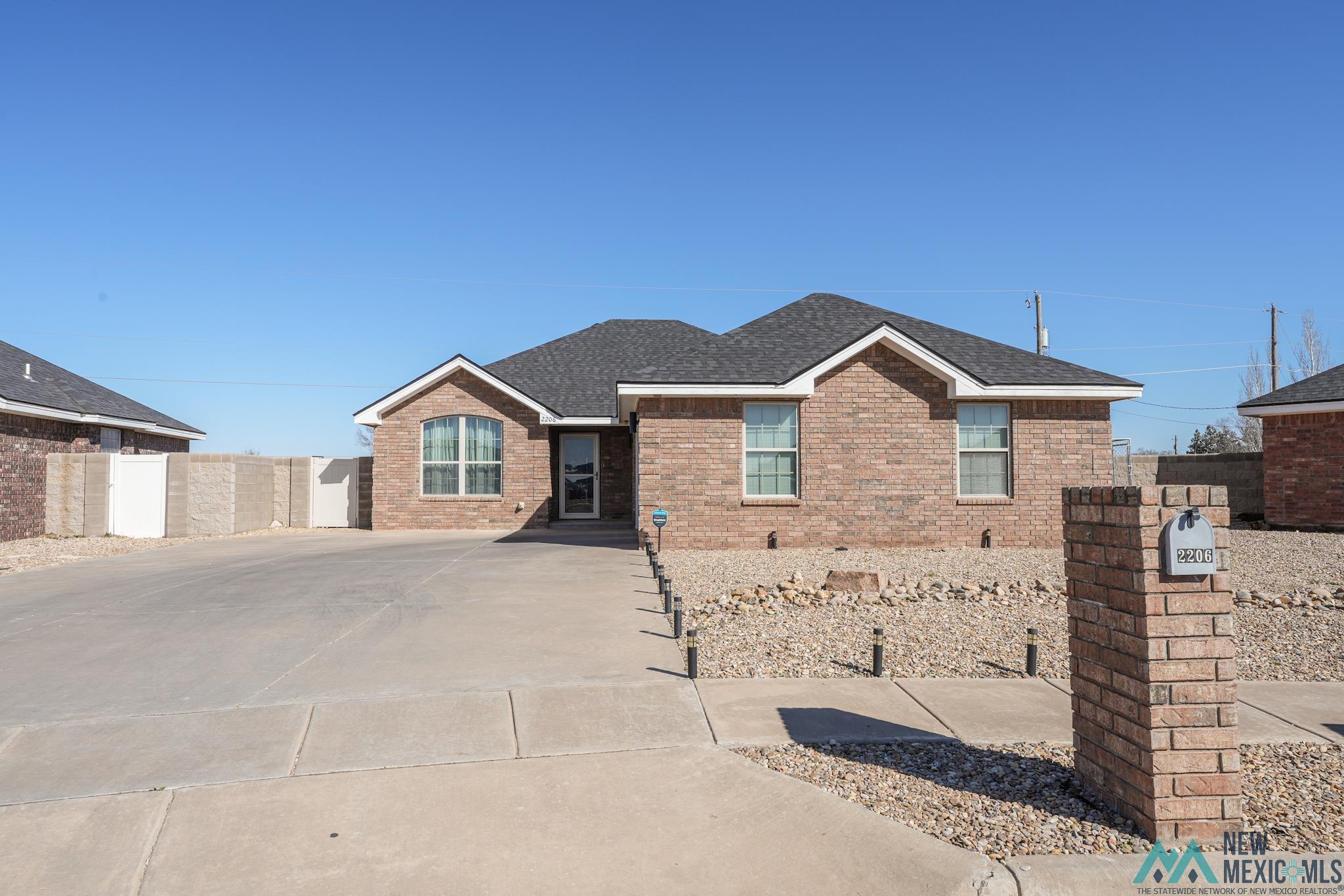 2206 Boxwood Circle, Portales, New Mexico image 1