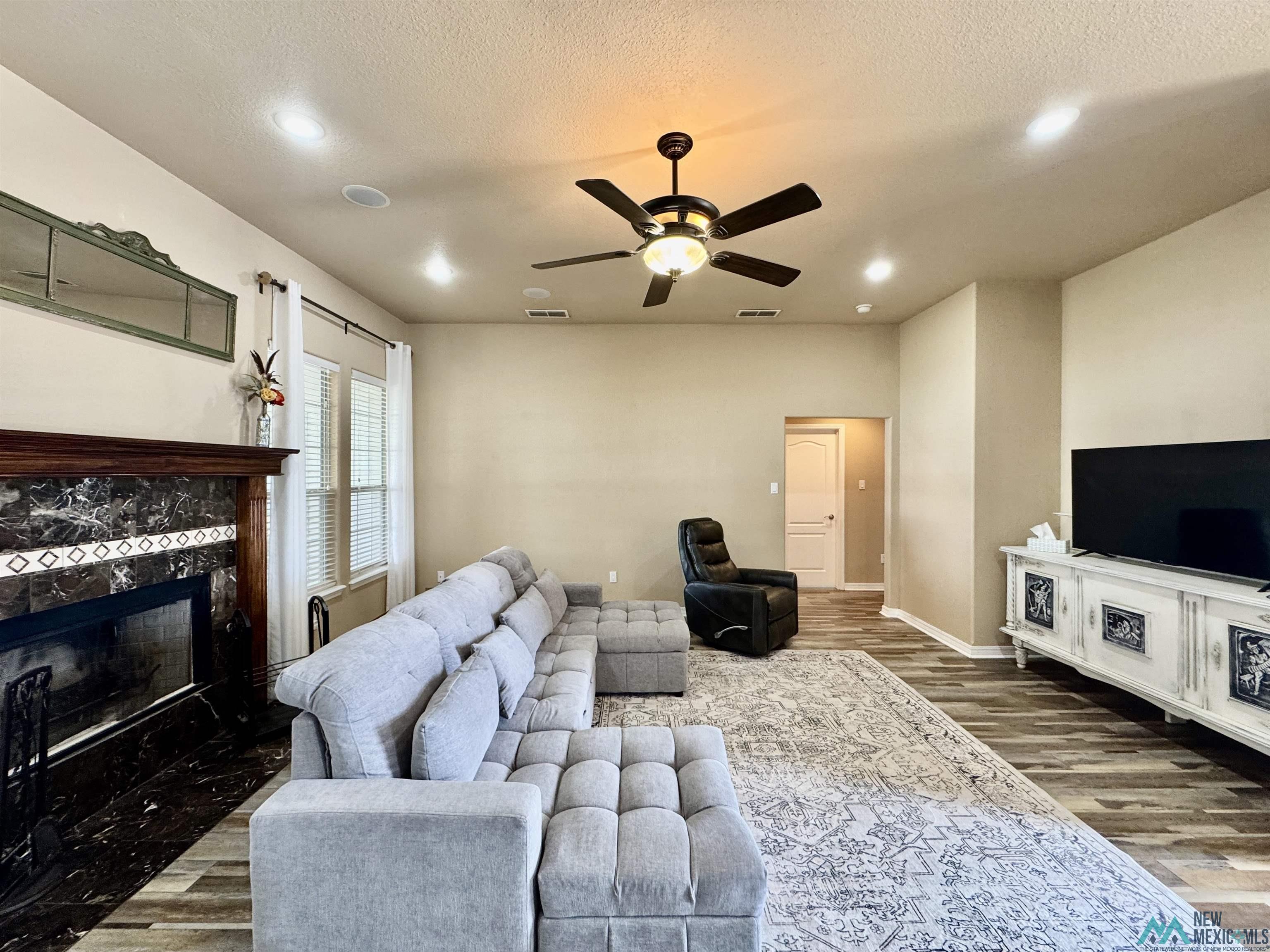 104 Falcon Court, Clovis, Texas image 5