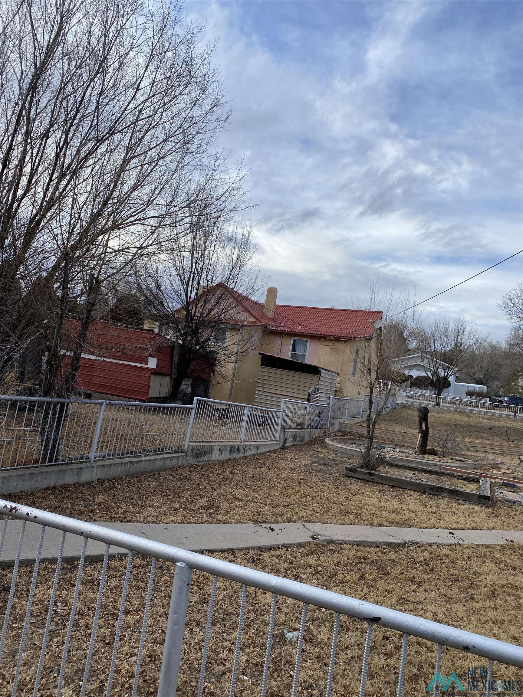 1211 4th Street, Raton, New Mexico image 3