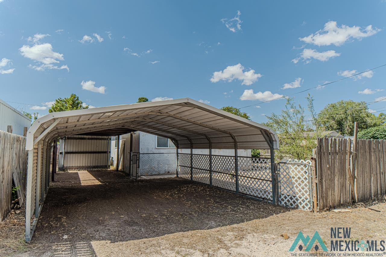 306 W Clayton Street, Lovington, Texas image 16