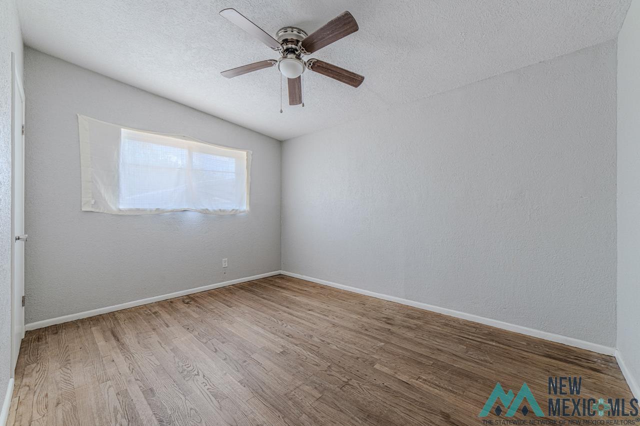 306 W Clayton Street, Lovington, Texas image 12