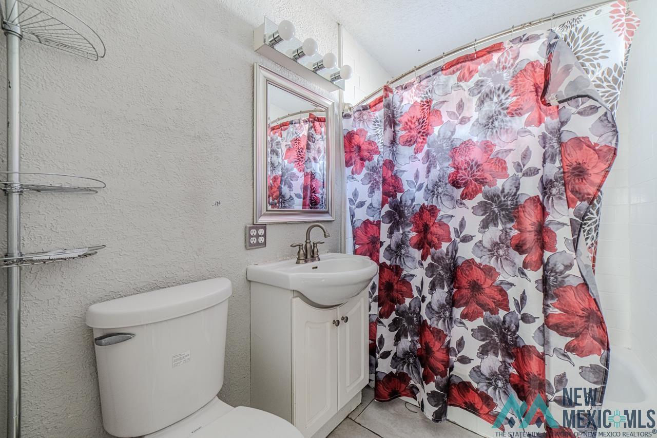 306 W Clayton Street, Lovington, Texas image 10