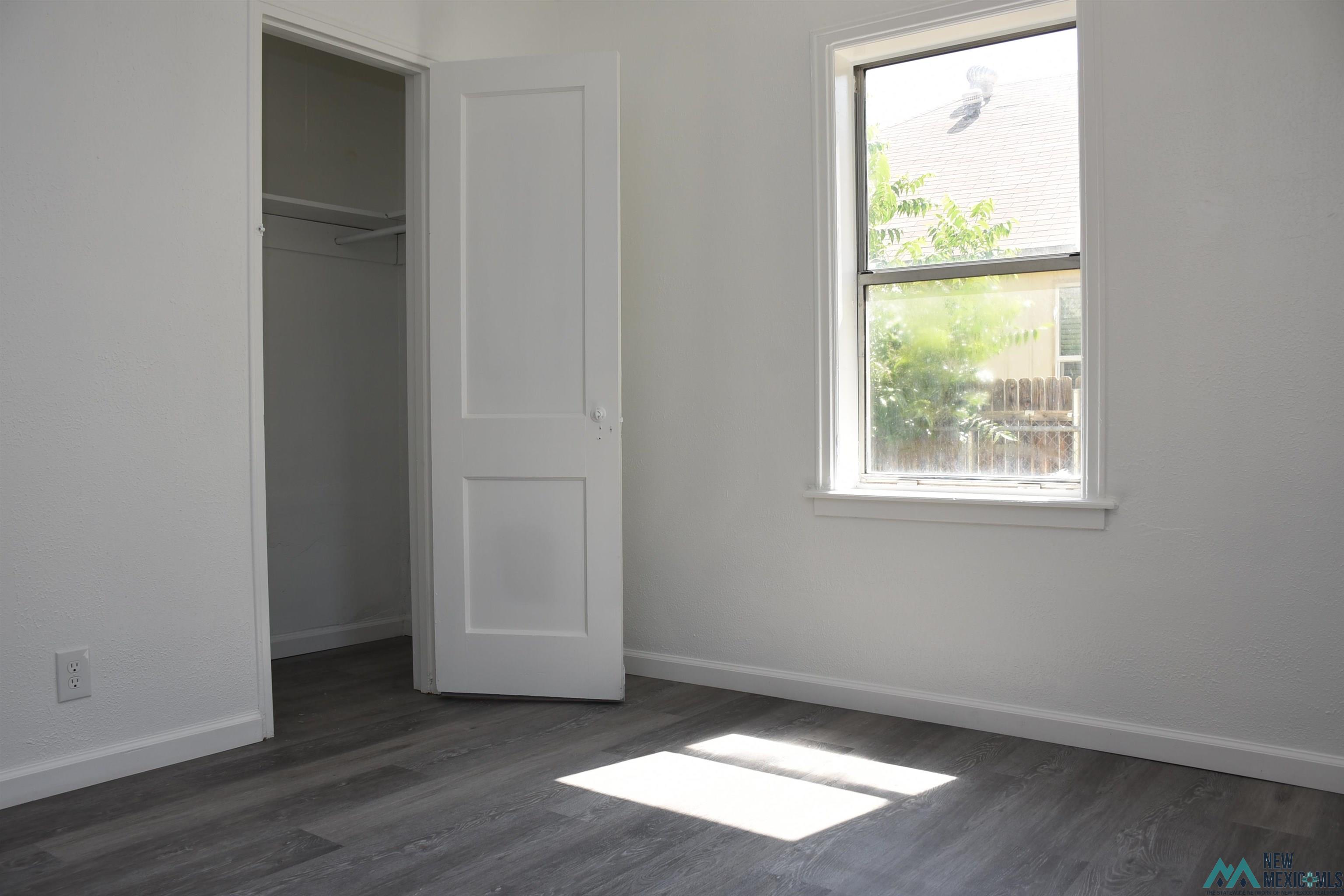 618 E 6th Street, Roswell, Texas image 36