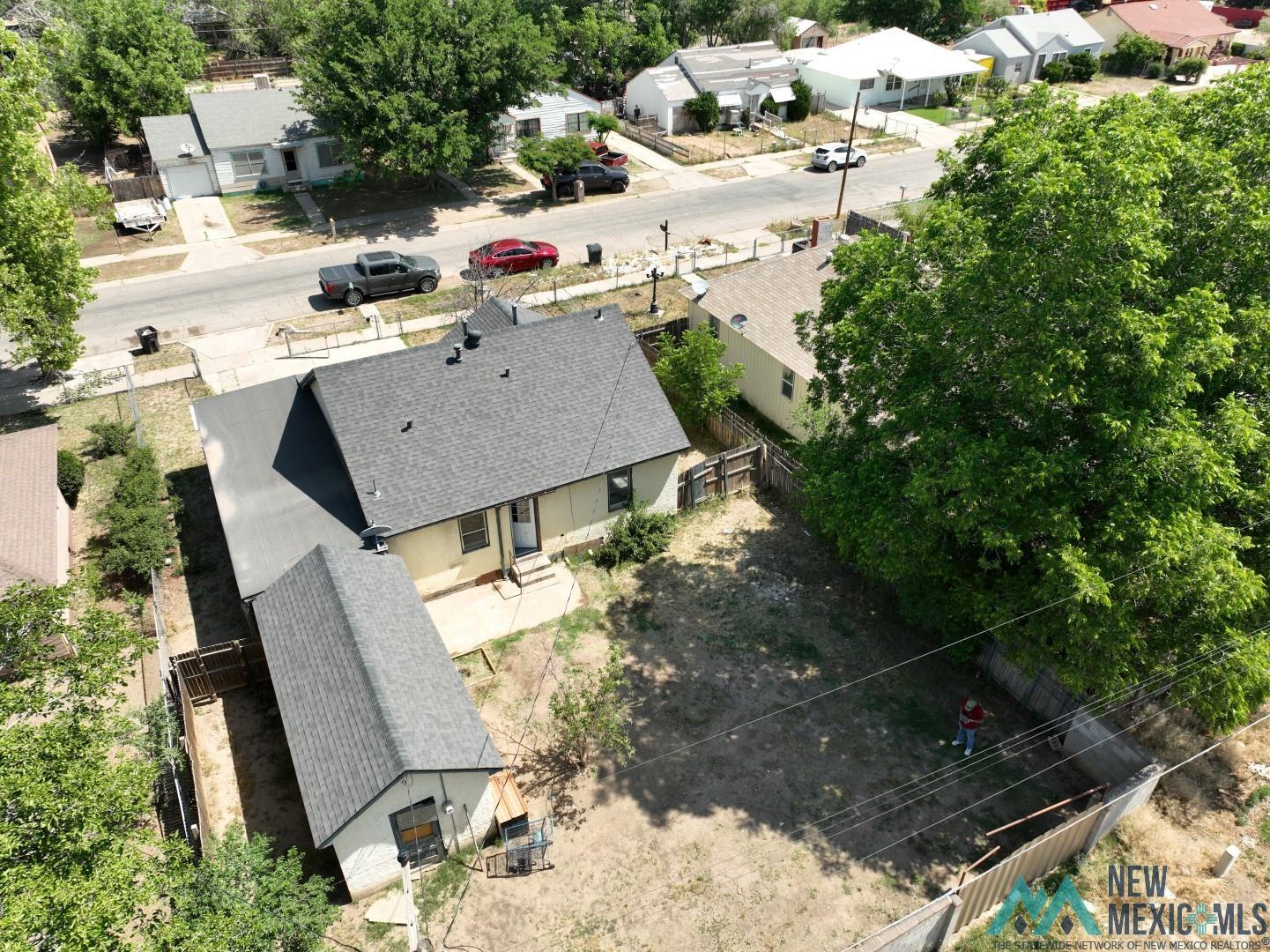 618 E 6th Street, Roswell, Texas image 41
