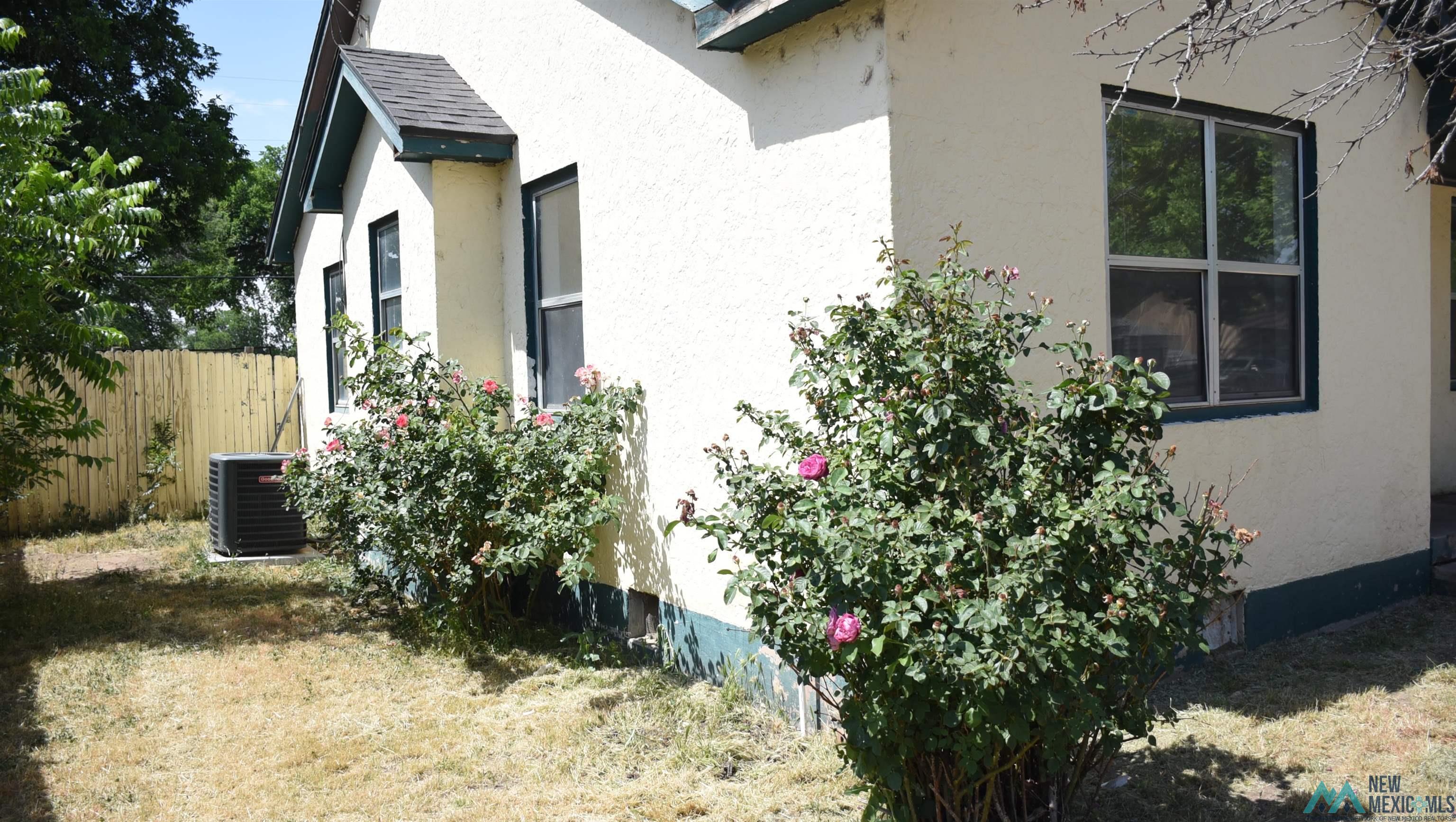 618 E 6th Street, Roswell, Texas image 11
