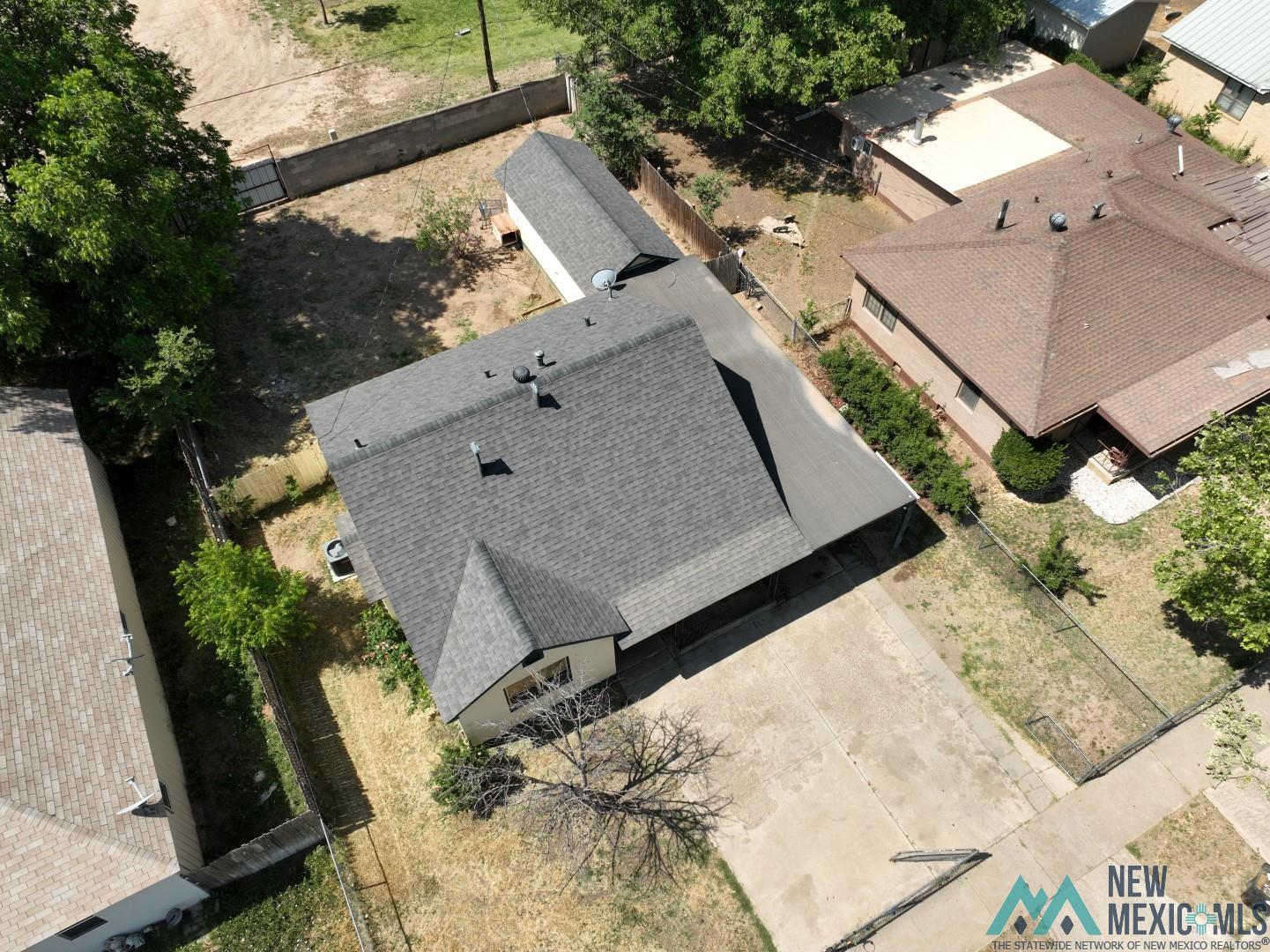 618 E 6th Street, Roswell, Texas image 8