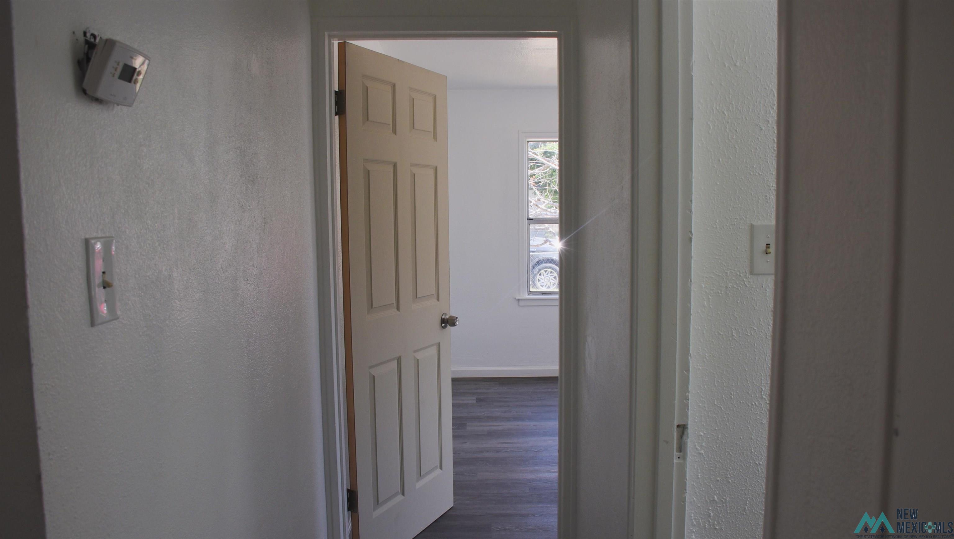 618 E 6th Street, Roswell, Texas image 28