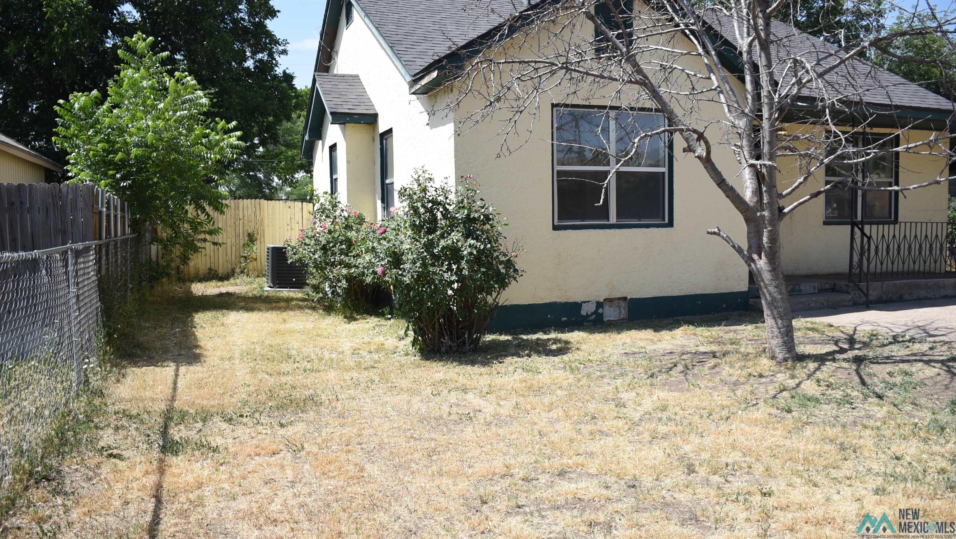 618 E 6th Street, Roswell, Texas image 10