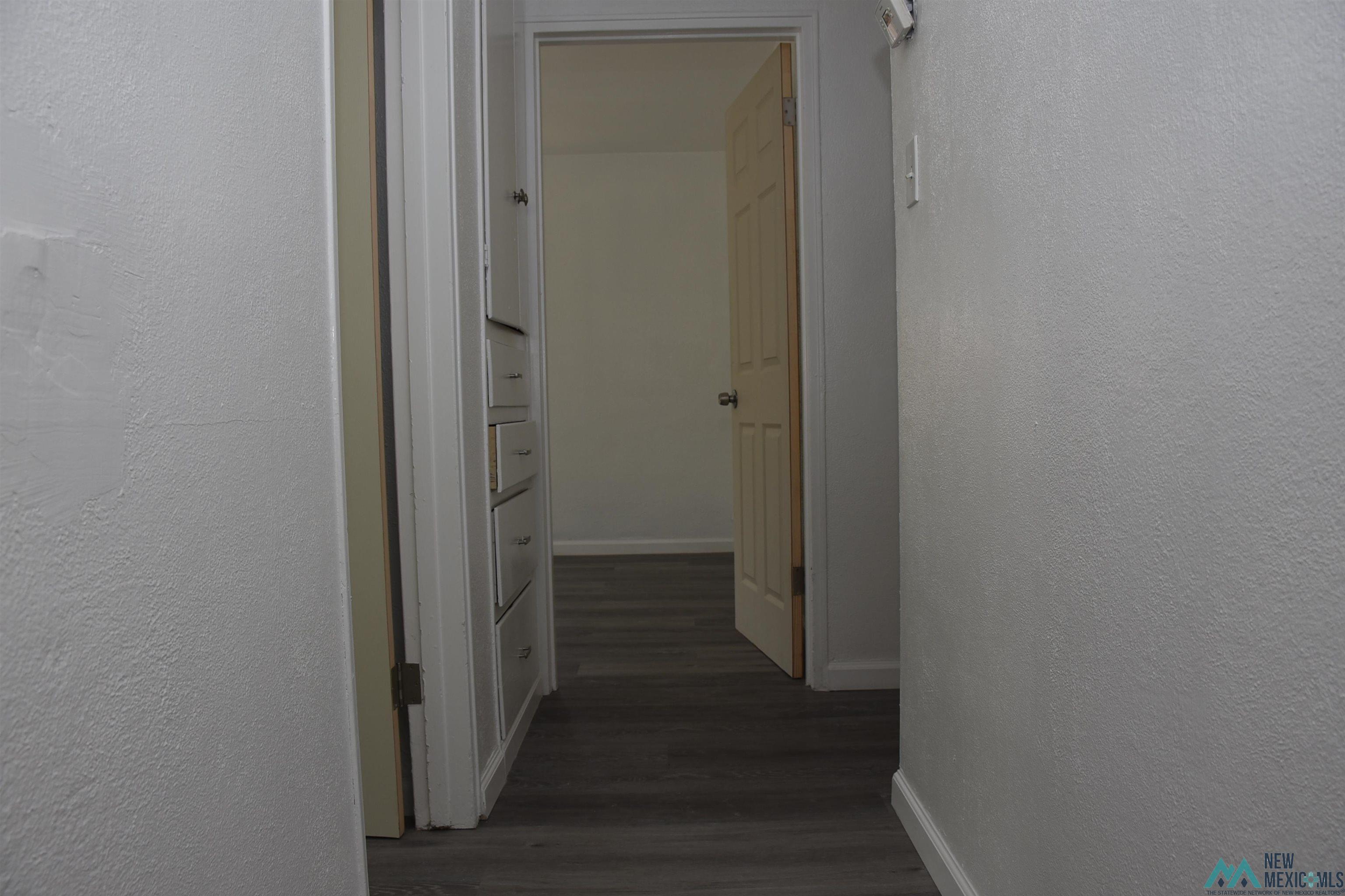 618 E 6th Street, Roswell, Texas image 29