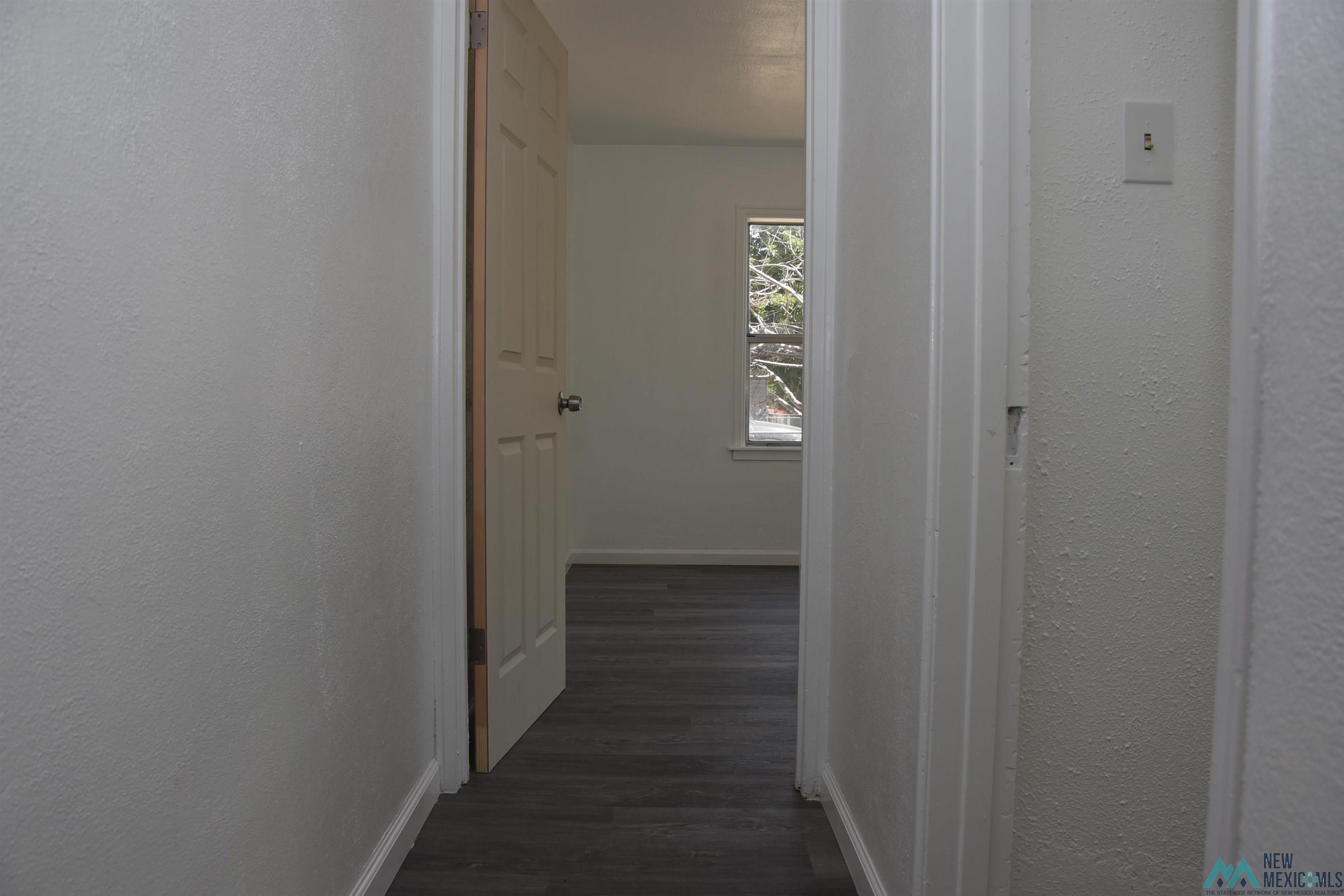 618 E 6th Street, Roswell, Texas image 30