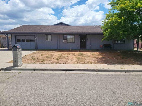 Homes For Sale - 3710 Bonito Court<br/> Mckinley County, Gallup, NM 87301