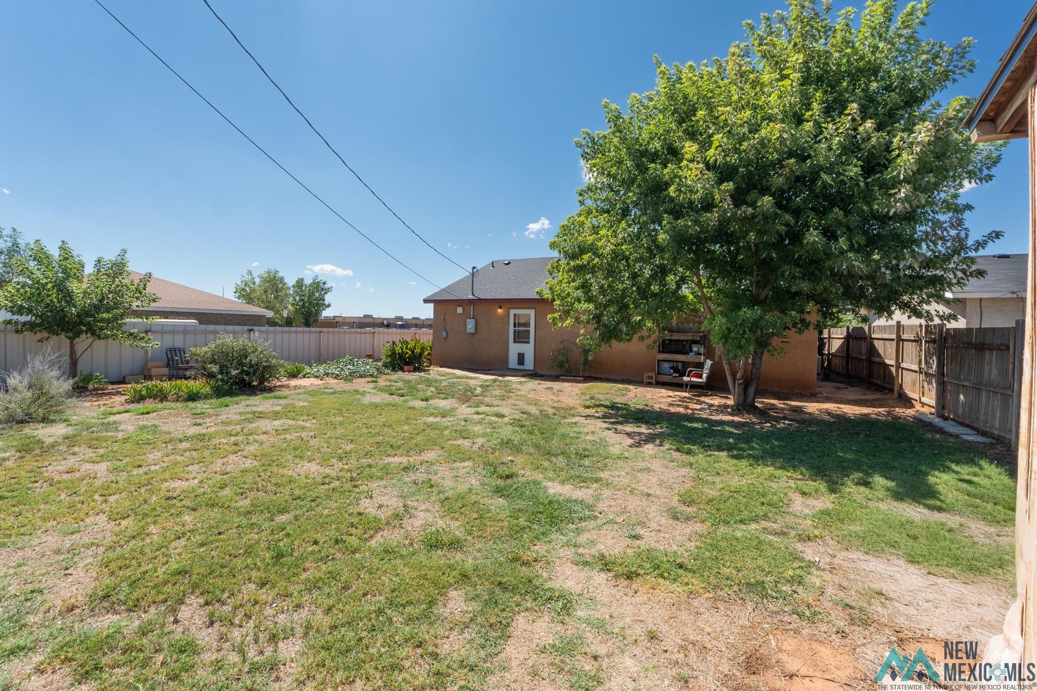 Clovis, New Mexico 88101, United States, 3 Bedrooms Bedrooms, ,2 BathroomsBathrooms,Residential,Active,206326