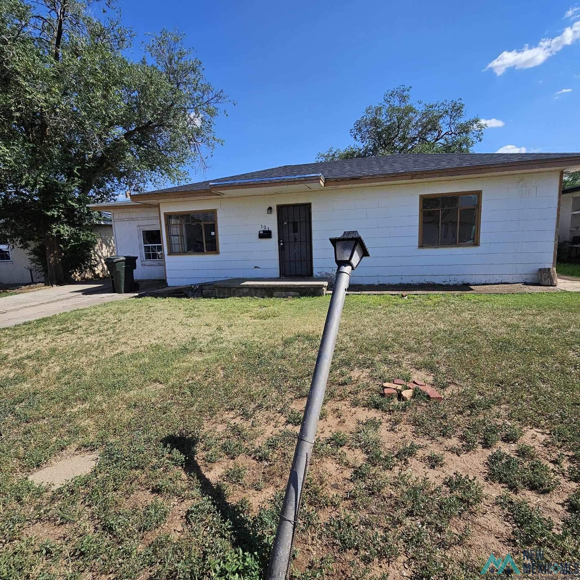 Clovis, New Mexico 88101, United States, 3 Bedrooms Bedrooms, ,2 BathroomsBathrooms,Residential,Pending,51758