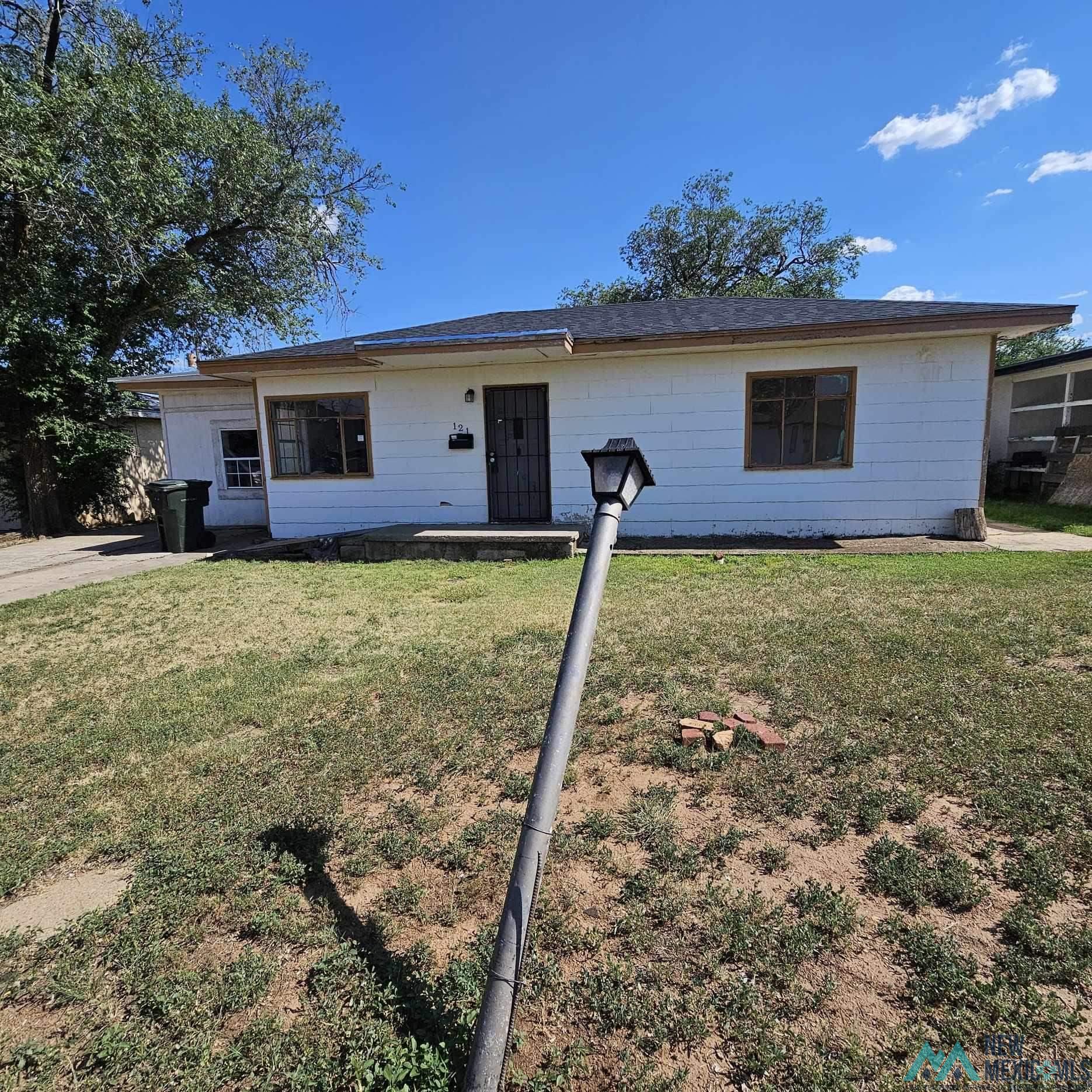 Clovis, New Mexico 88101, United States, 3 Bedrooms Bedrooms, ,2 BathroomsBathrooms,Residential,Pending,51758