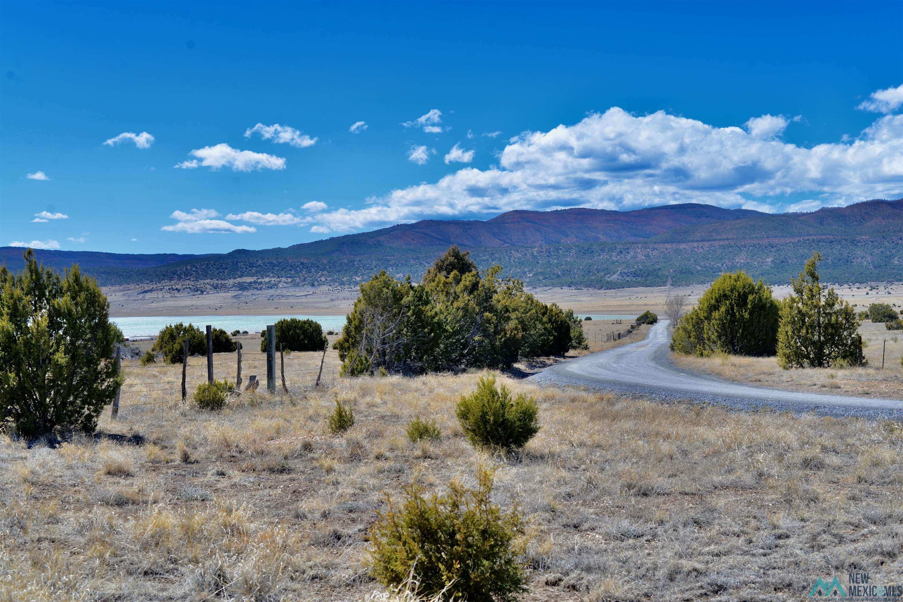 000 Lakeview Drive, Las Vegas, New Mexico image 1