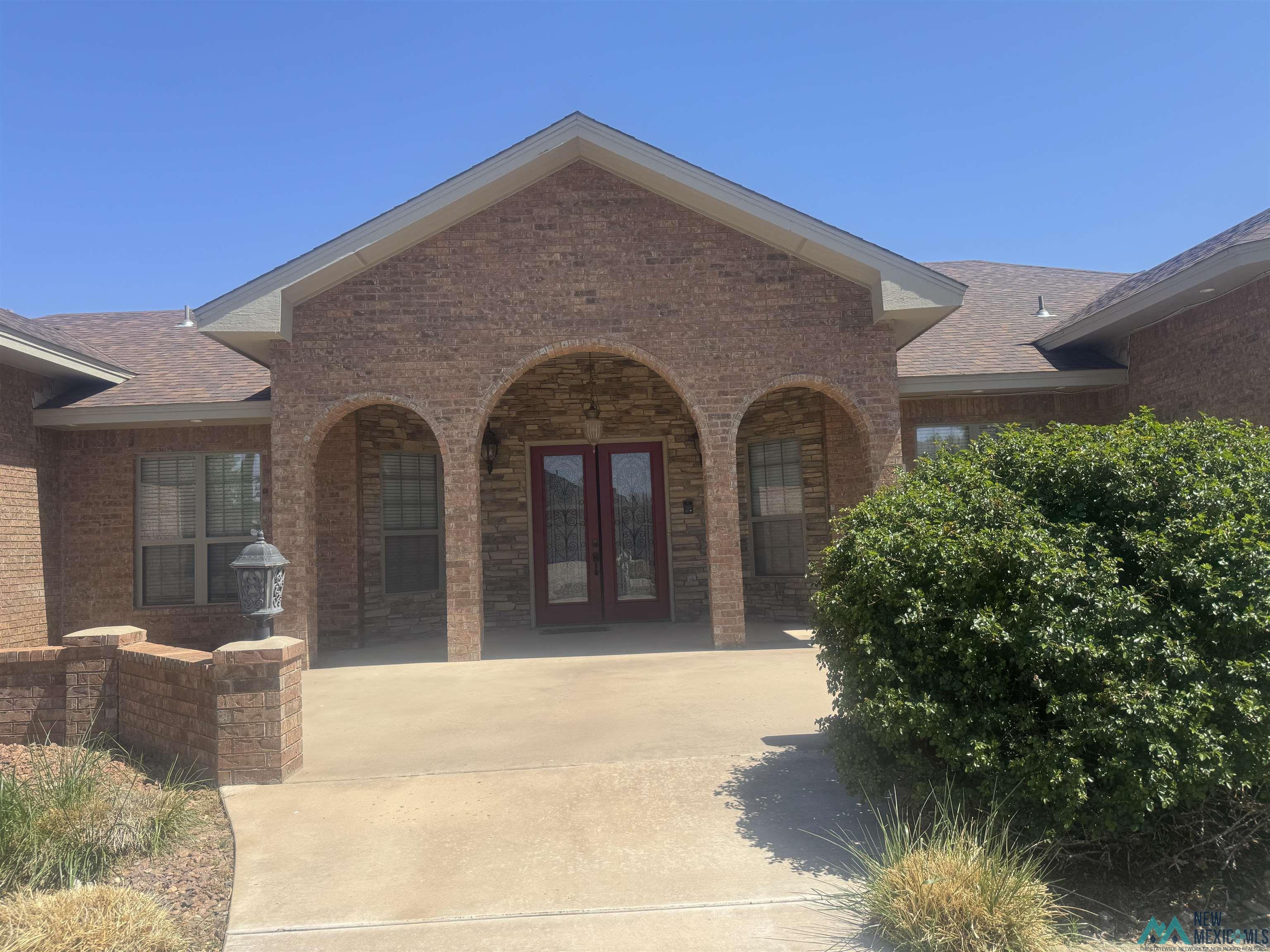 61 N Sky Loop, Roswell, Texas image 4
