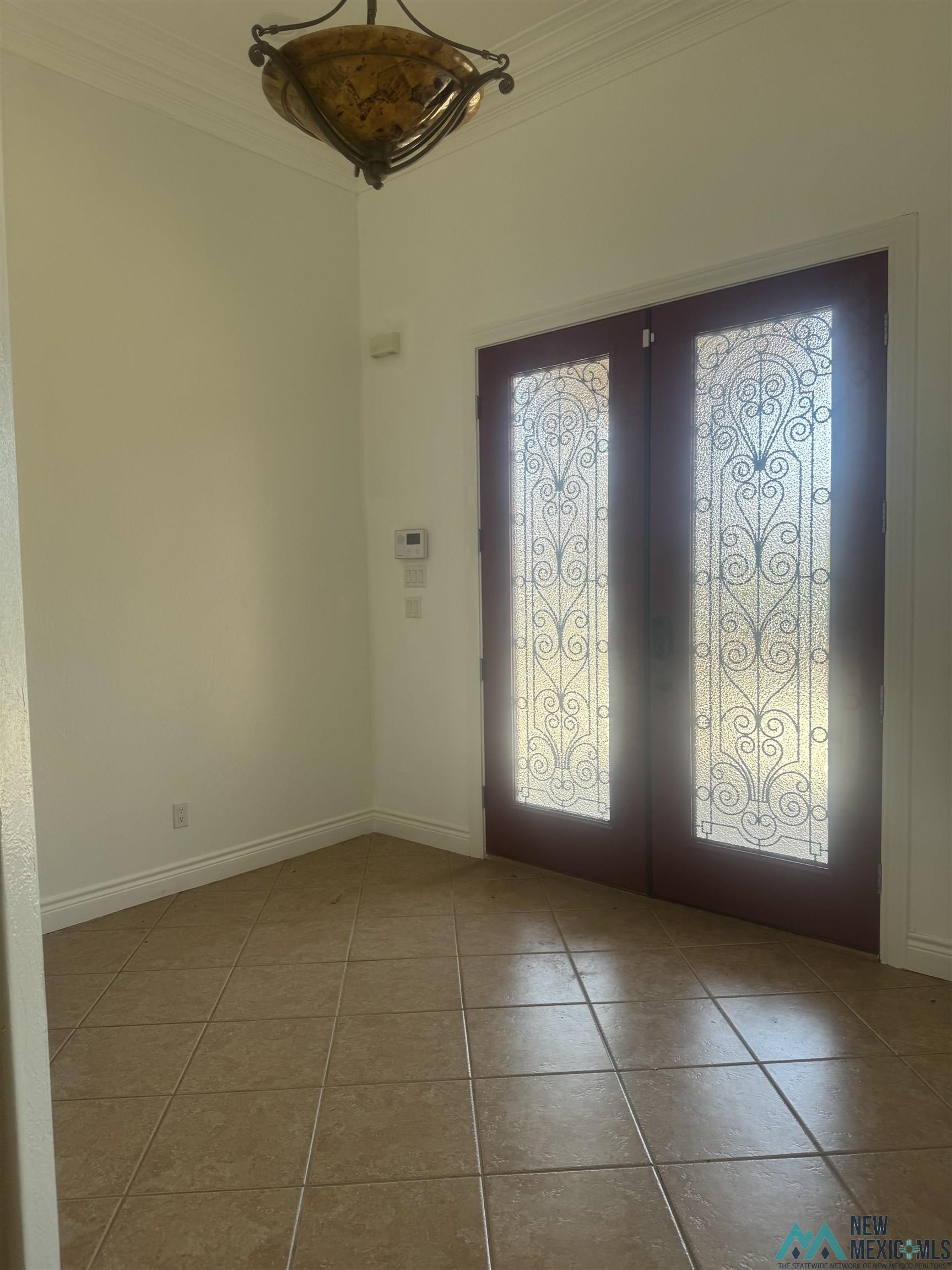 61 N Sky Loop, Roswell, Texas image 21