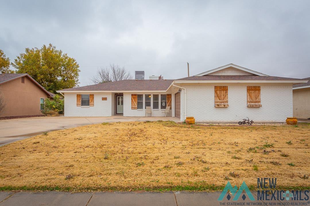 2105 W Briscoe Avenue, Artesia, Texas image 1