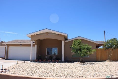 Homes For Sale - 1006 Locust Street<br/> Truth Or Consequences, NM 87901