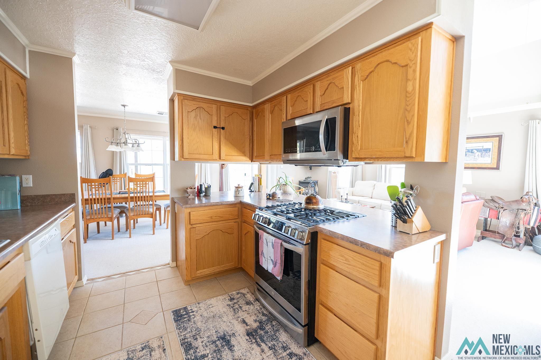 175 SE Camino De Rancheros Place, Grants, Texas image 10