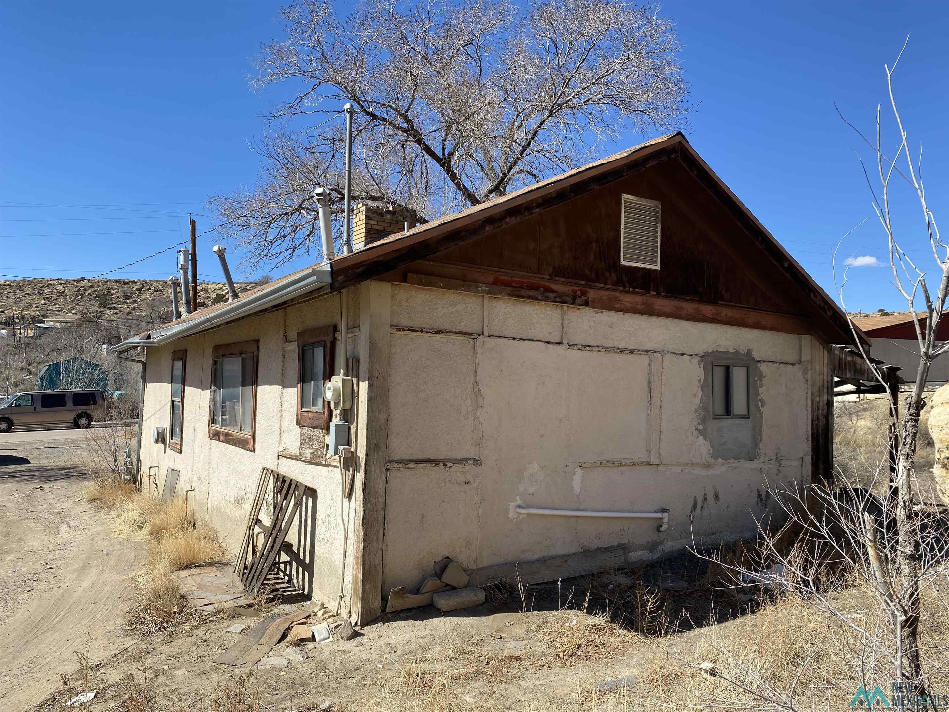 702 N Mission Street, Gallup, Texas image 5