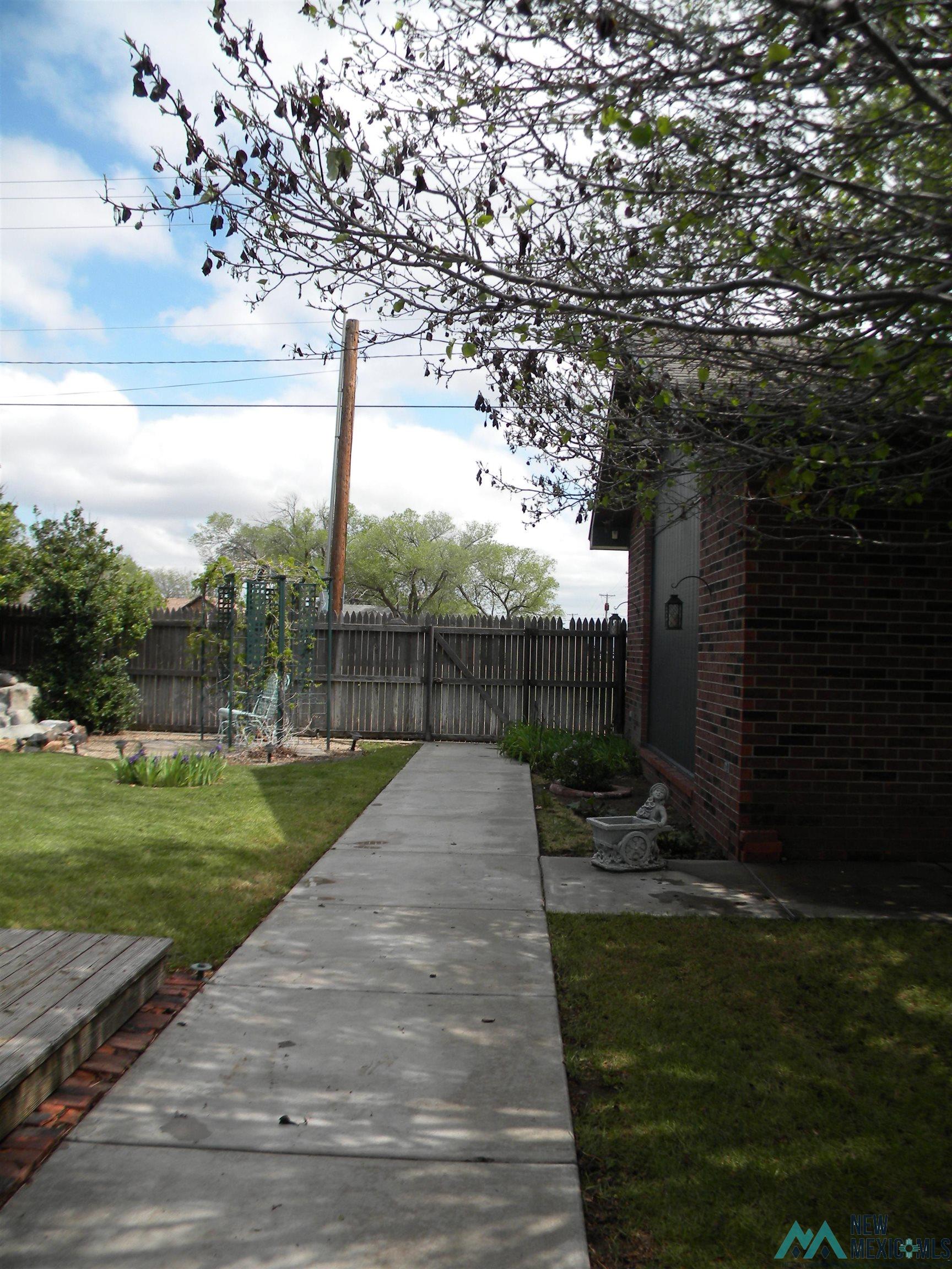 602 Maple St, Clayton, Texas image 16