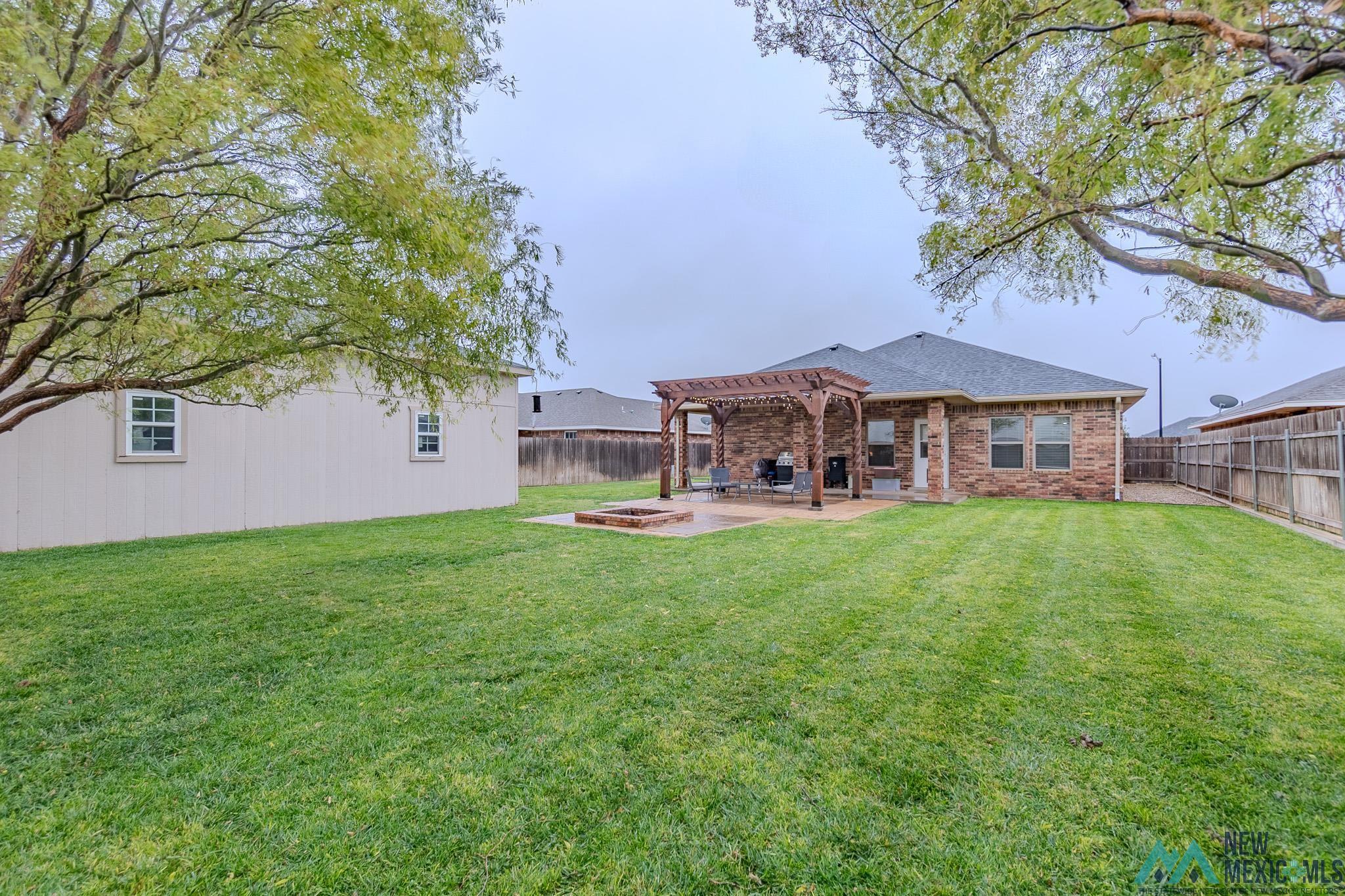 2400 Flagstone Drive, Clovis, Texas image 36