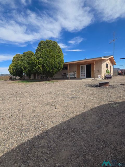 Homes For Sale - 6280 SE Dona Ana Road<br/> Luna County, Deming, NM 88030