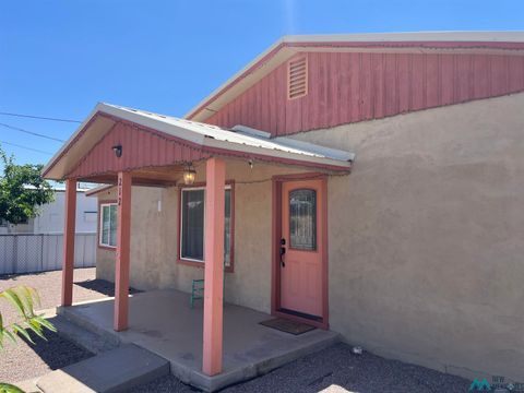 Homes For Sale - 212 Elm Street<br/> Truth Or Consequences, NM 87901