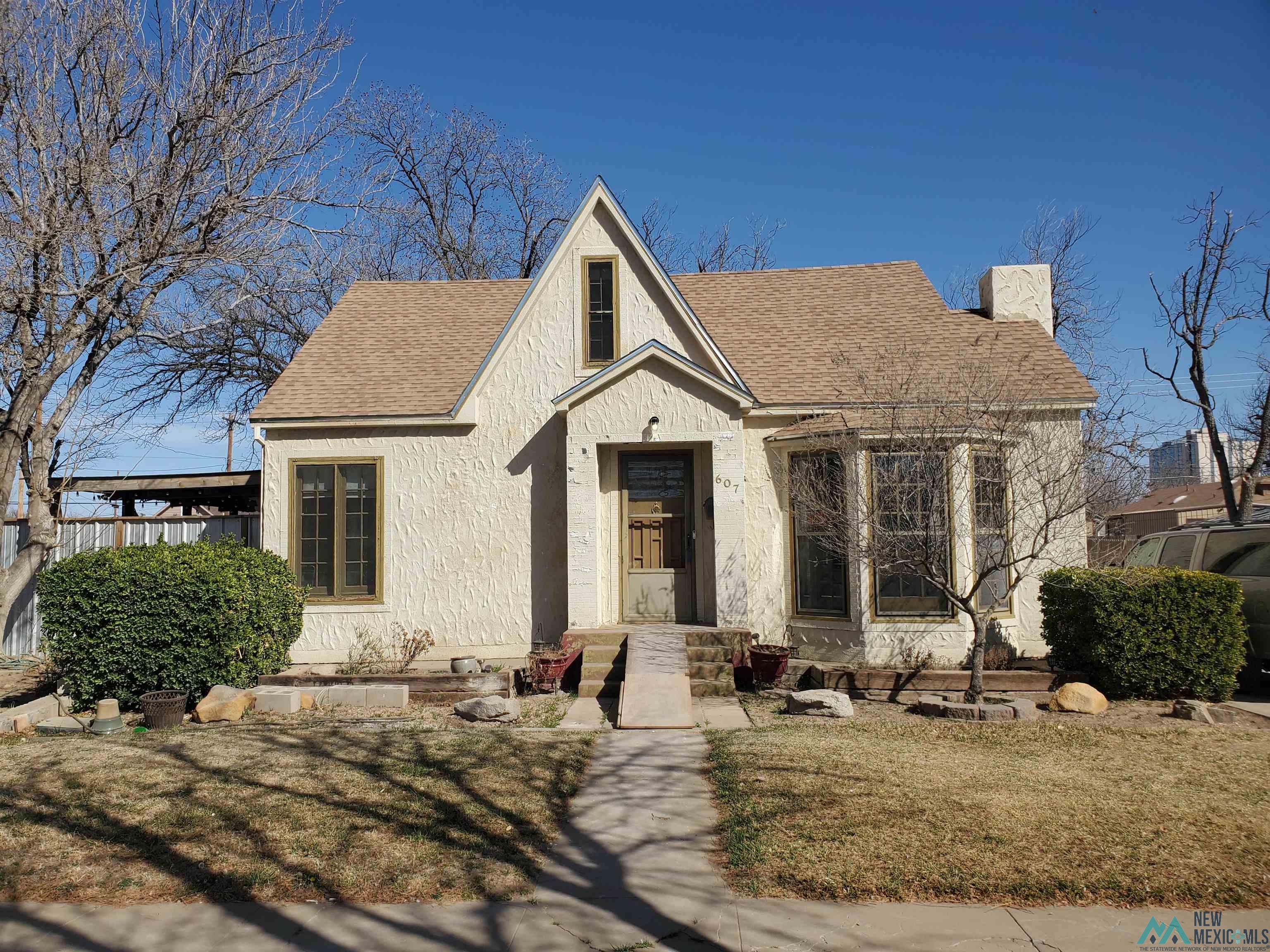 607 N Washington Avenue, Roswell, New Mexico image 1