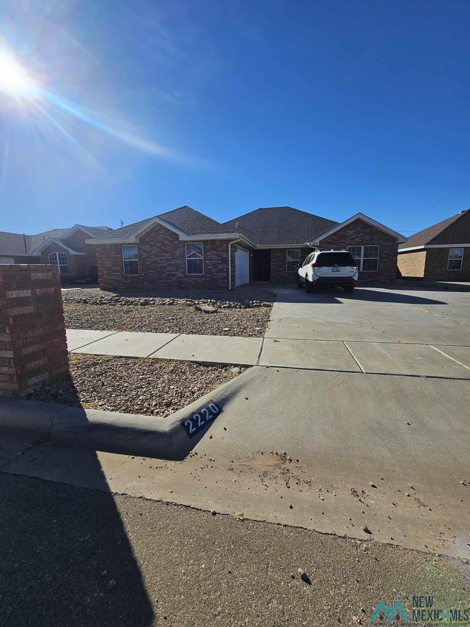 Portales, New Mexico 88130, United States, 4 Bedrooms Bedrooms, ,3 BathroomsBathrooms,Residential,Pending,68792