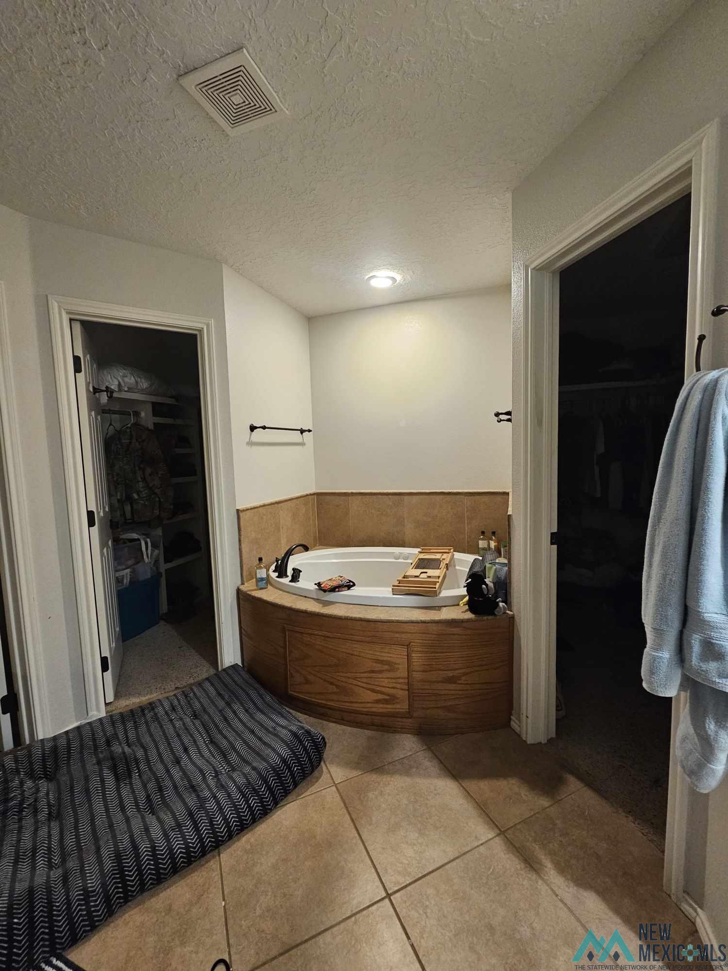 Portales, New Mexico 88130, United States, 4 Bedrooms Bedrooms, ,3 BathroomsBathrooms,Residential,Pending,68792