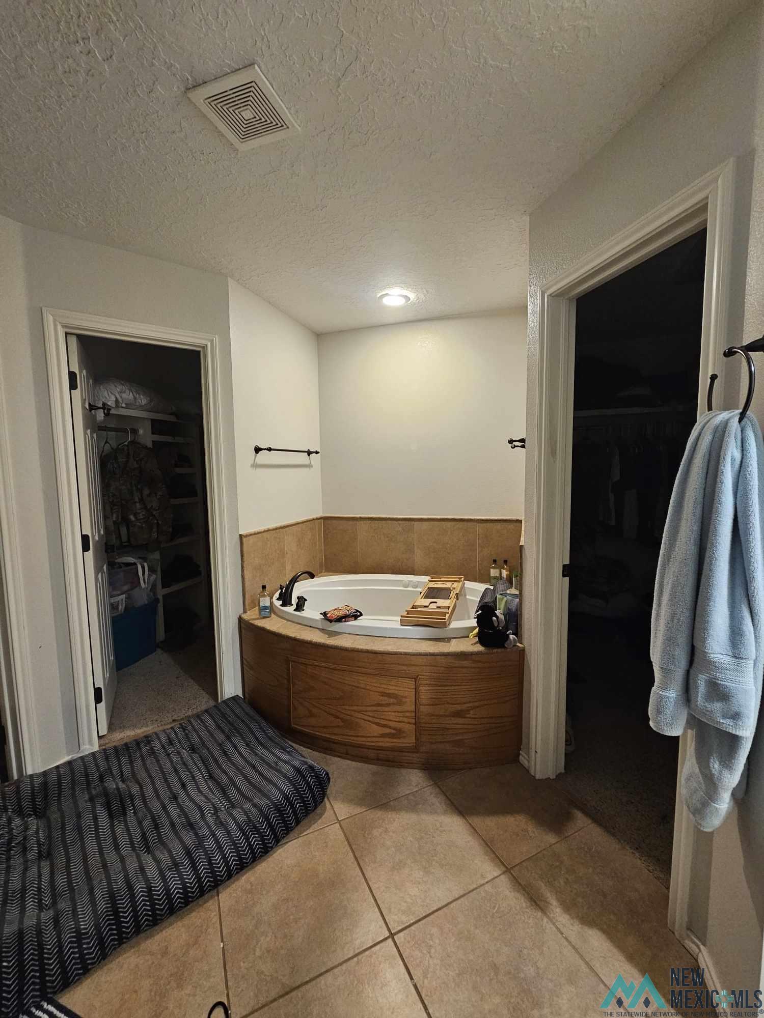 Portales, New Mexico 88130, United States, 4 Bedrooms Bedrooms, ,3 BathroomsBathrooms,Residential,Pending,68792