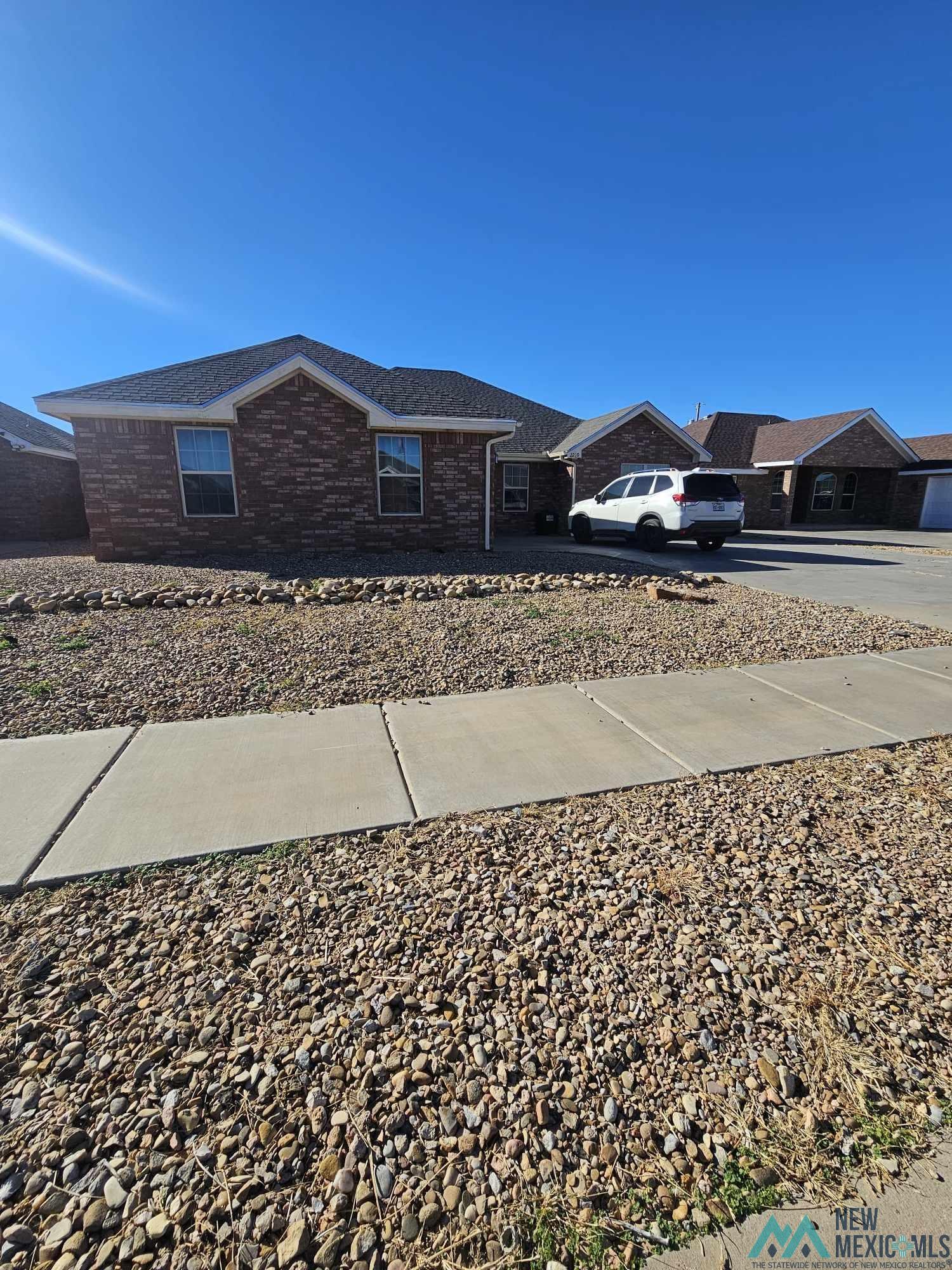 Portales, New Mexico 88130, United States, 4 Bedrooms Bedrooms, ,3 BathroomsBathrooms,Residential,Pending,68792