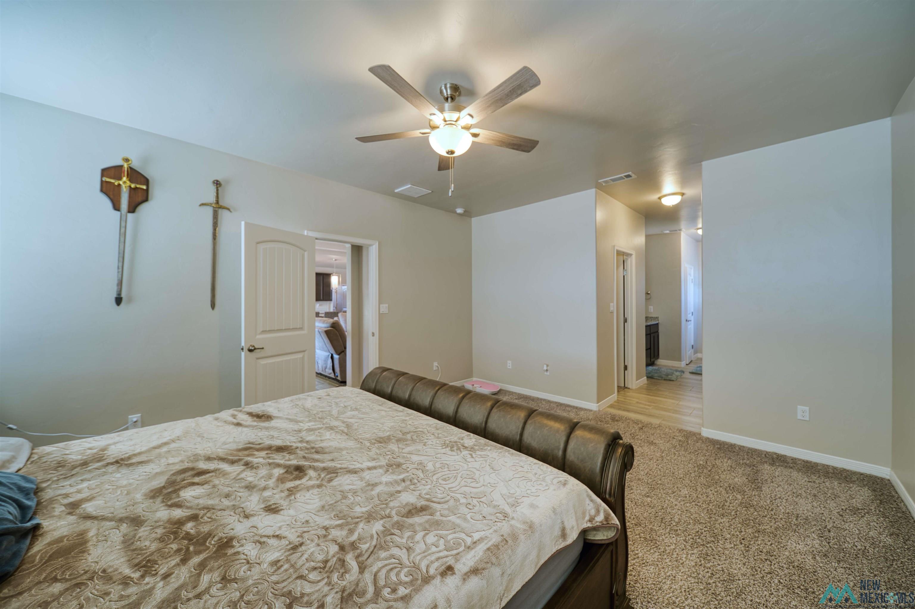 3813 S Sunnyview Avenue, Carlsbad, Texas image 24