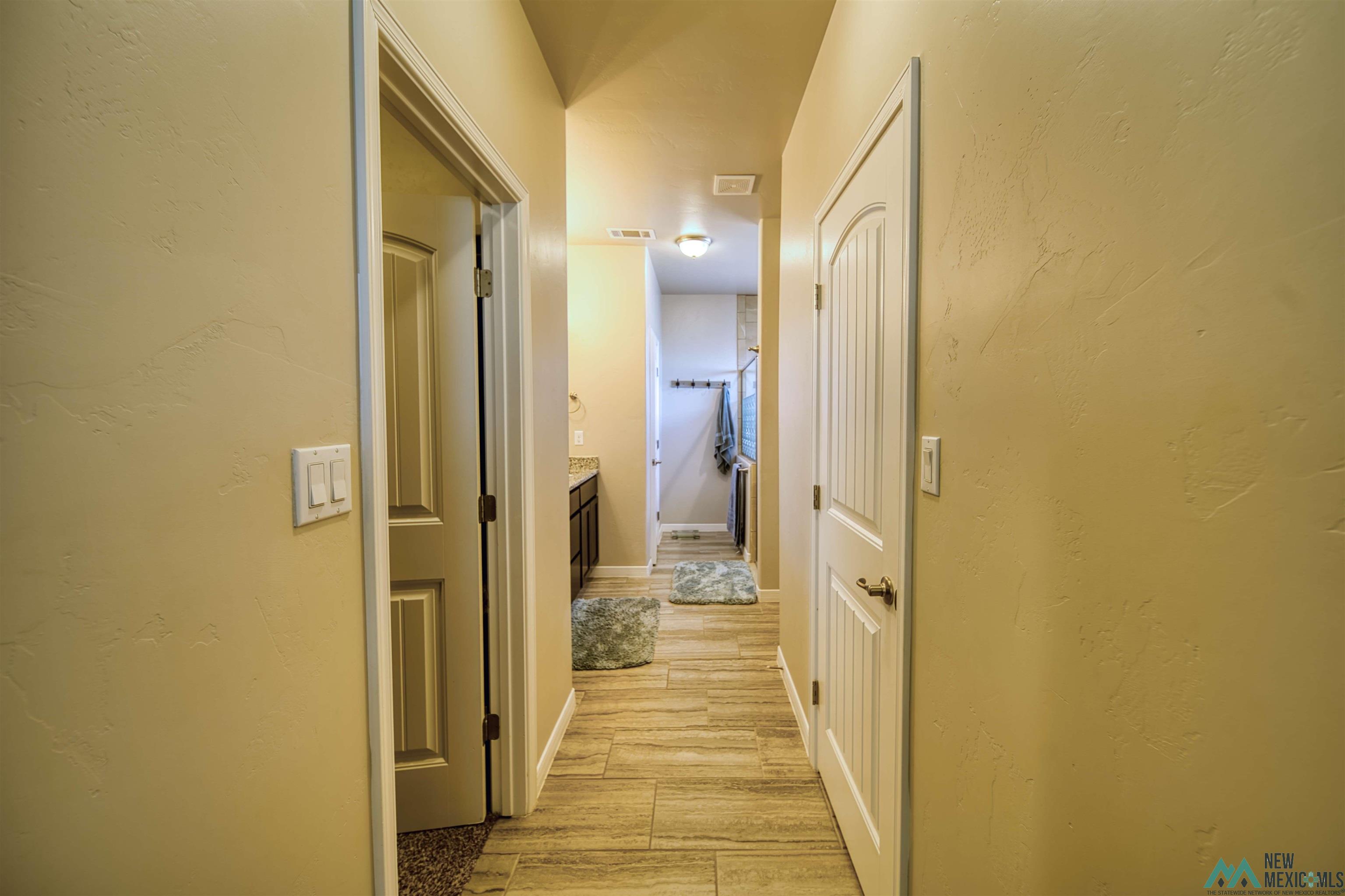 3813 S Sunnyview Avenue, Carlsbad, Texas image 25