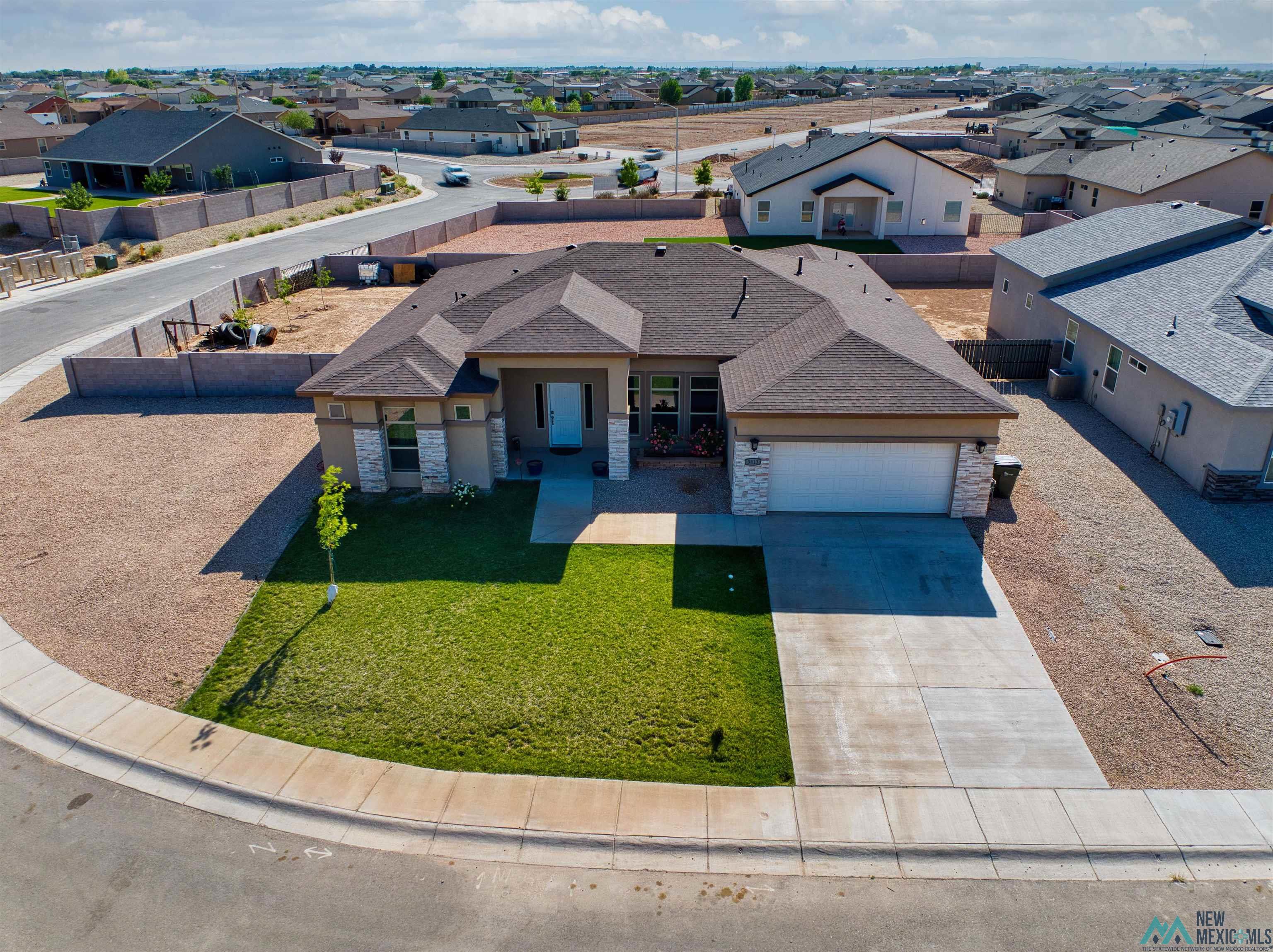 3813 S Sunnyview Avenue, Carlsbad, Texas image 2