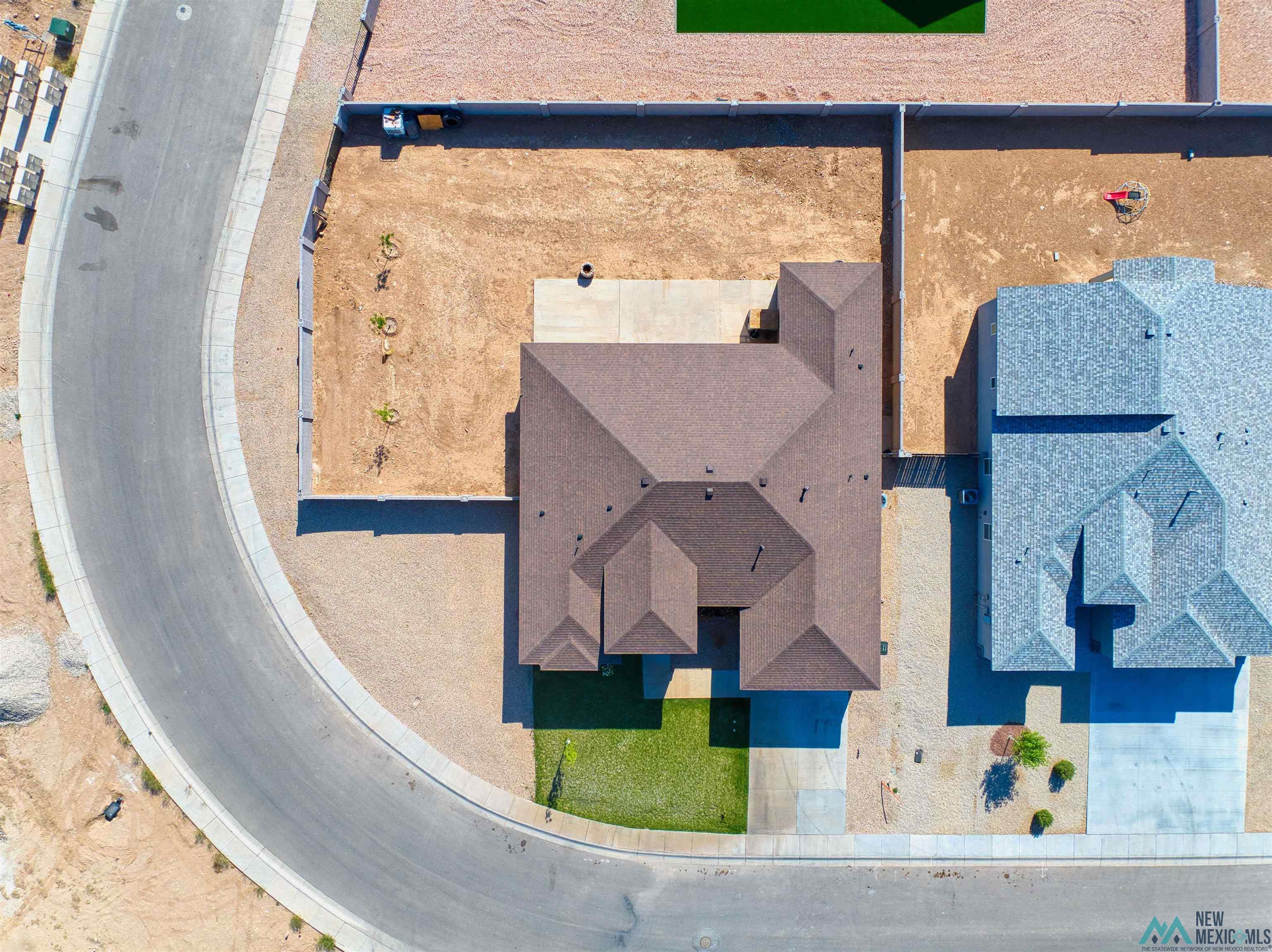 3813 S Sunnyview Avenue, Carlsbad, Texas image 3