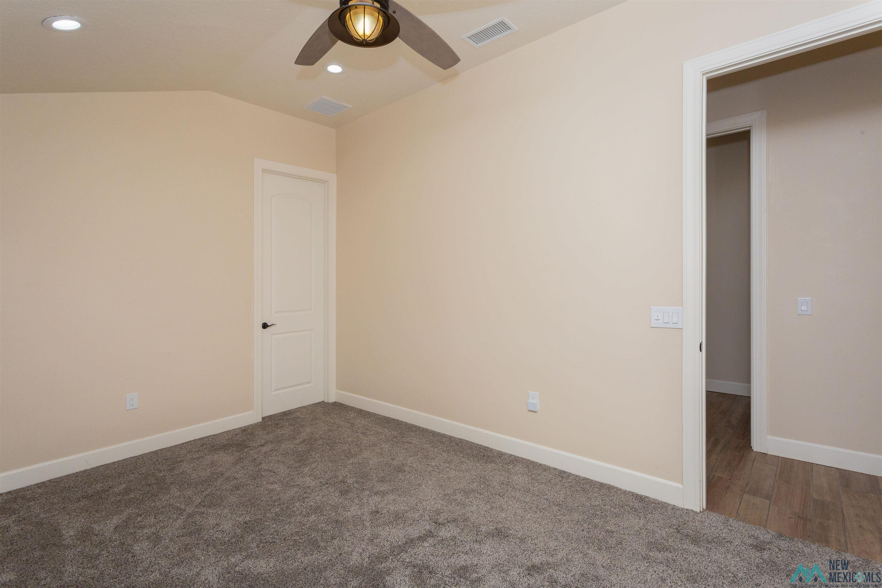1219 Karabella Way, Roswell, Texas image 24