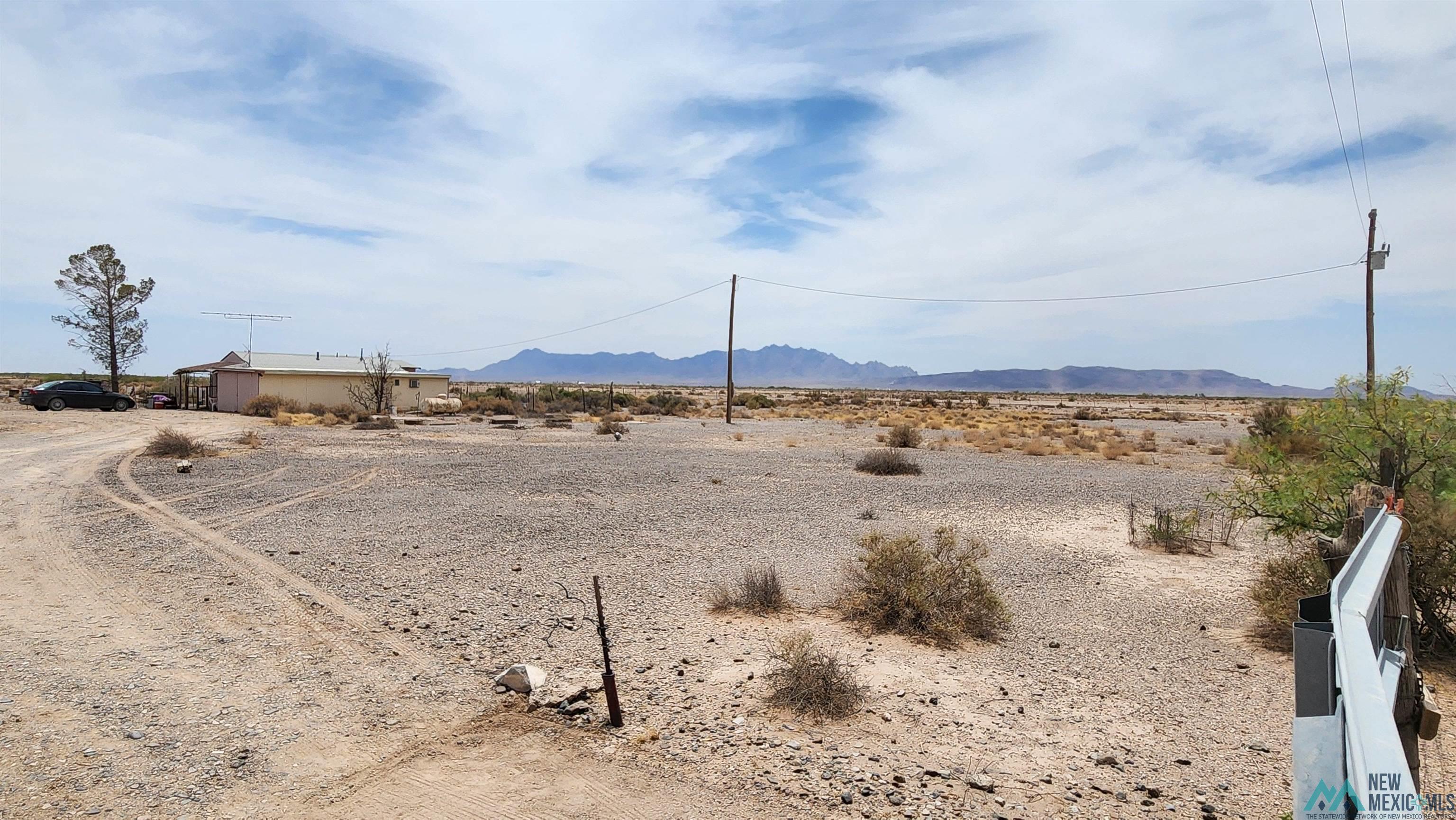 20050 Solana Rd Ne Road, Deming, Texas image 4