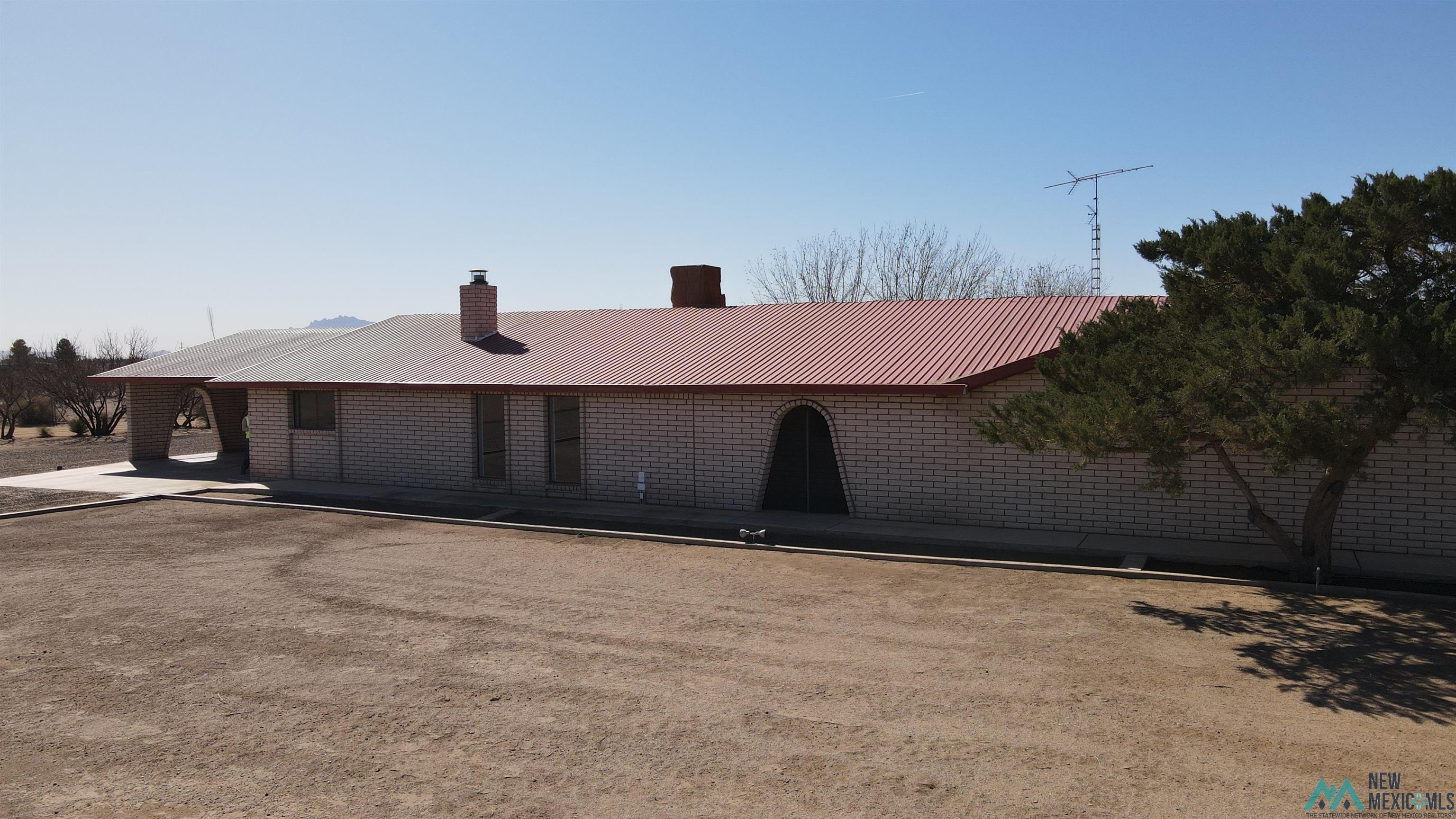 3300 NW 2nd Street, Deming, Texas image 28