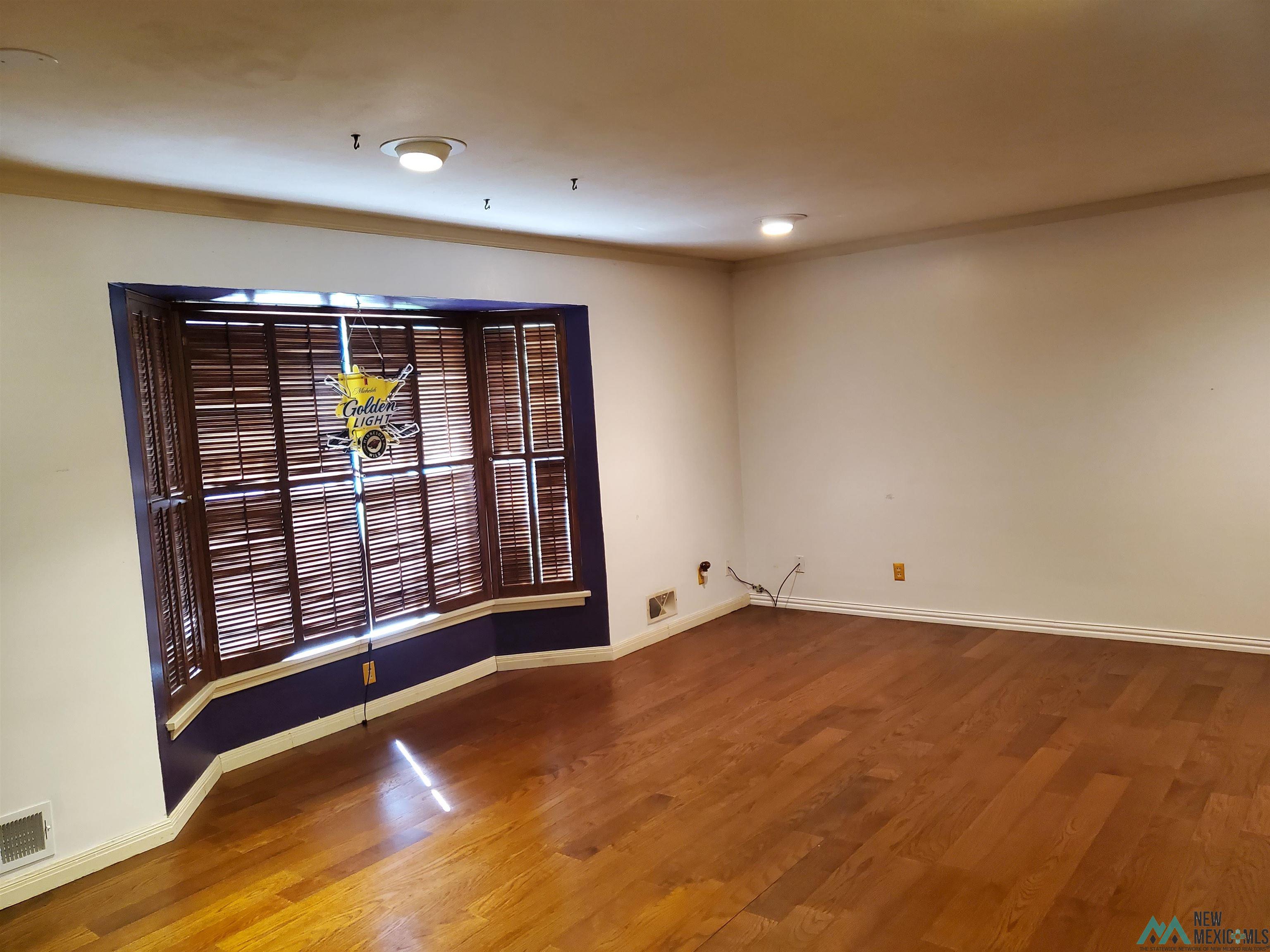 2606 Bay Drive, Roswell, Texas image 10